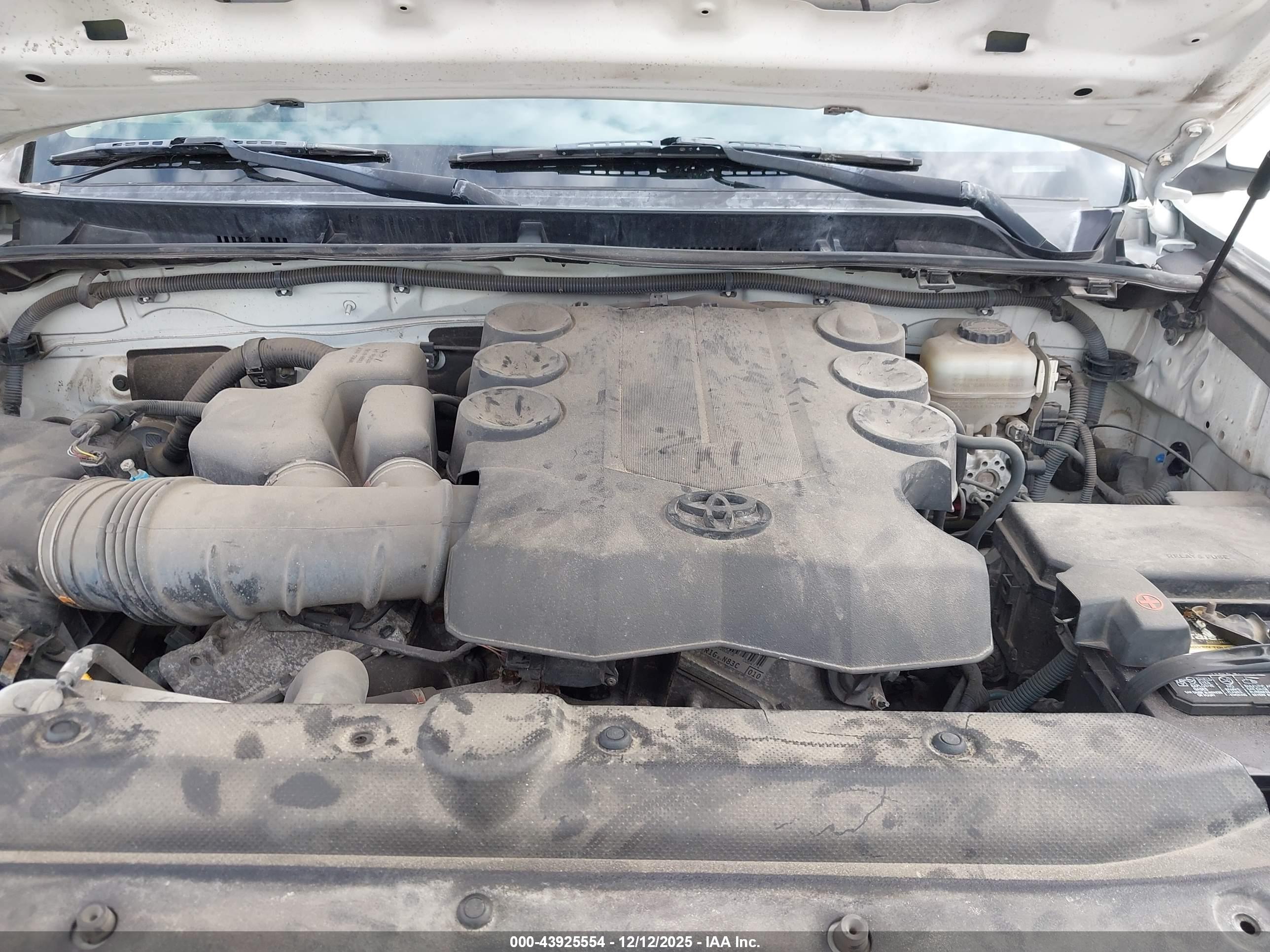 TOYOTA 4RUNNER image 10