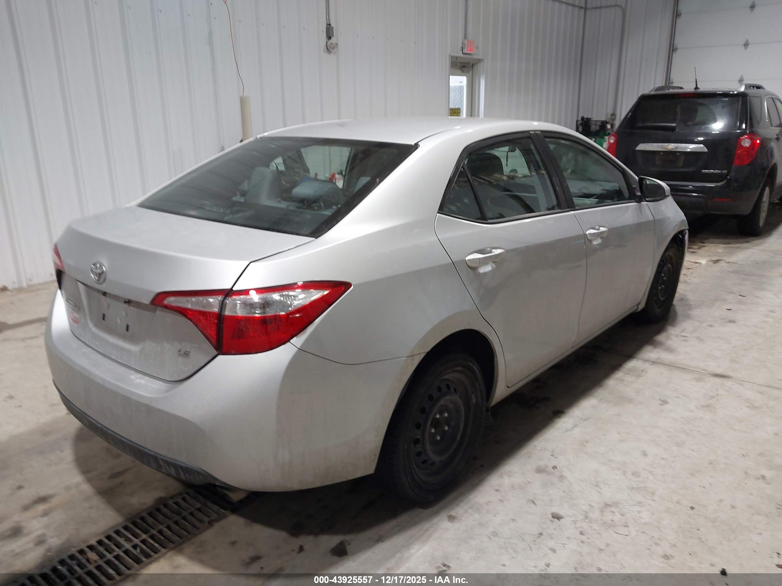 TOYOTA COROLLA image 4