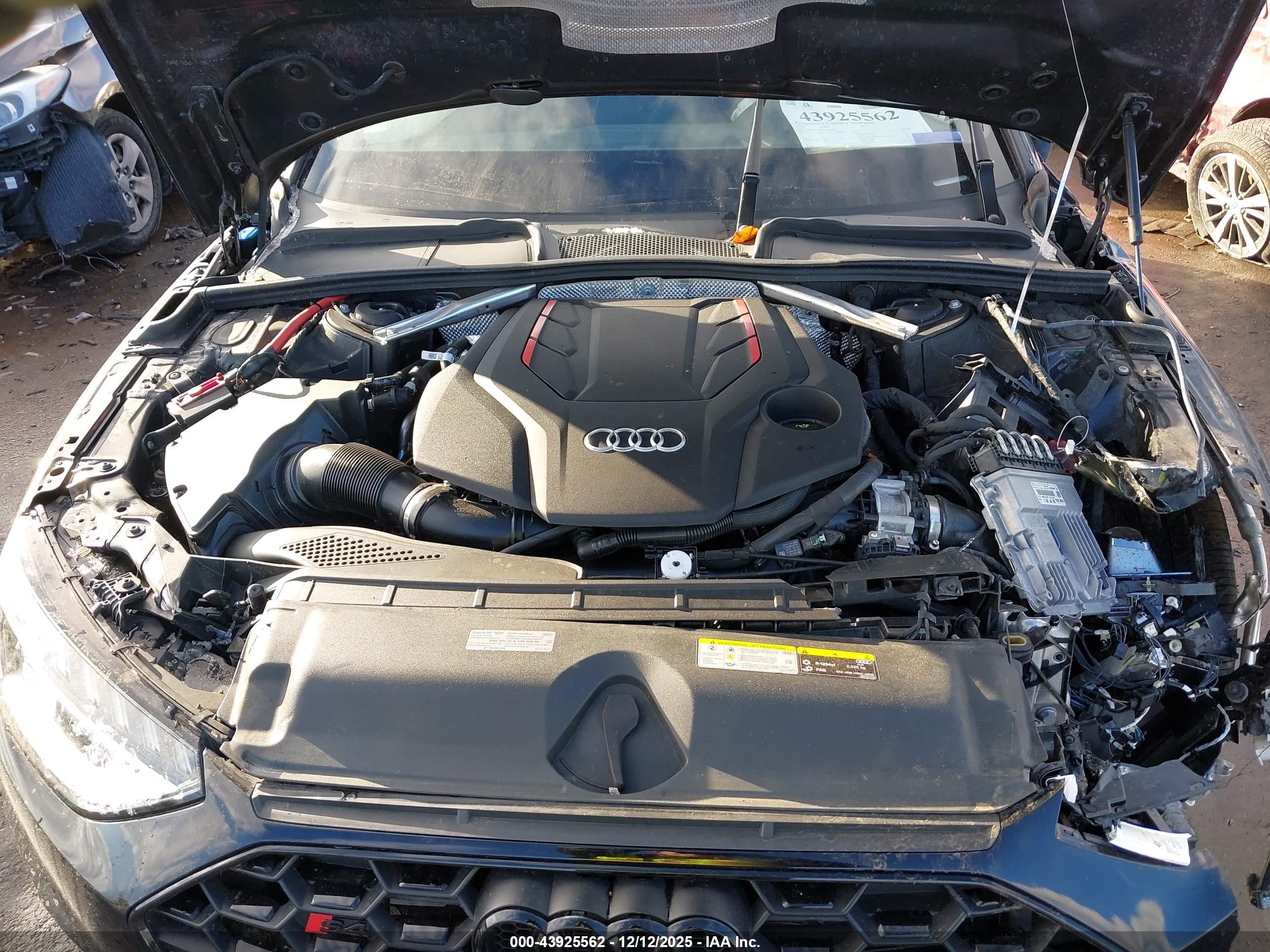 AUDI S4 image 10