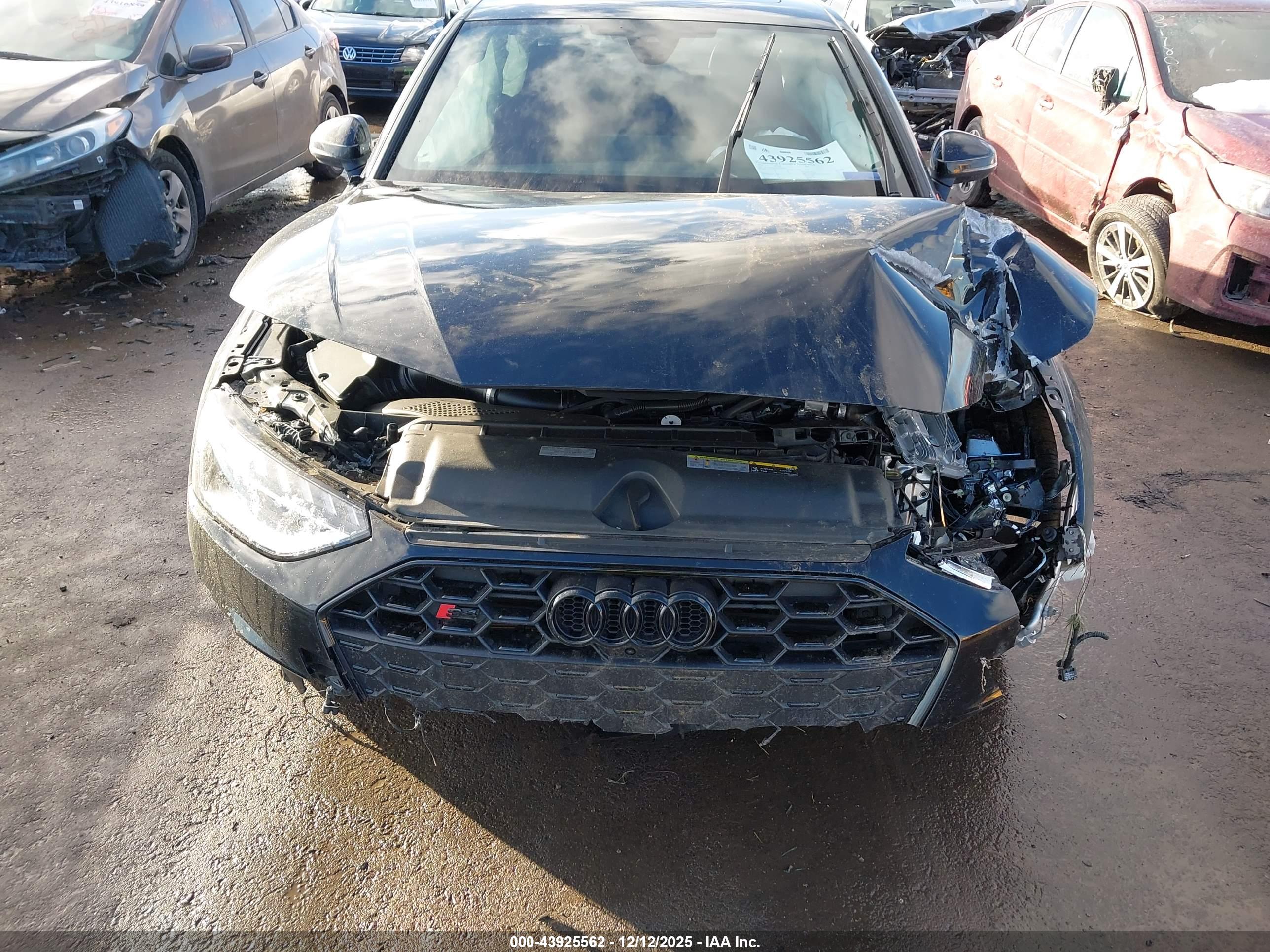 AUDI S4 image 6