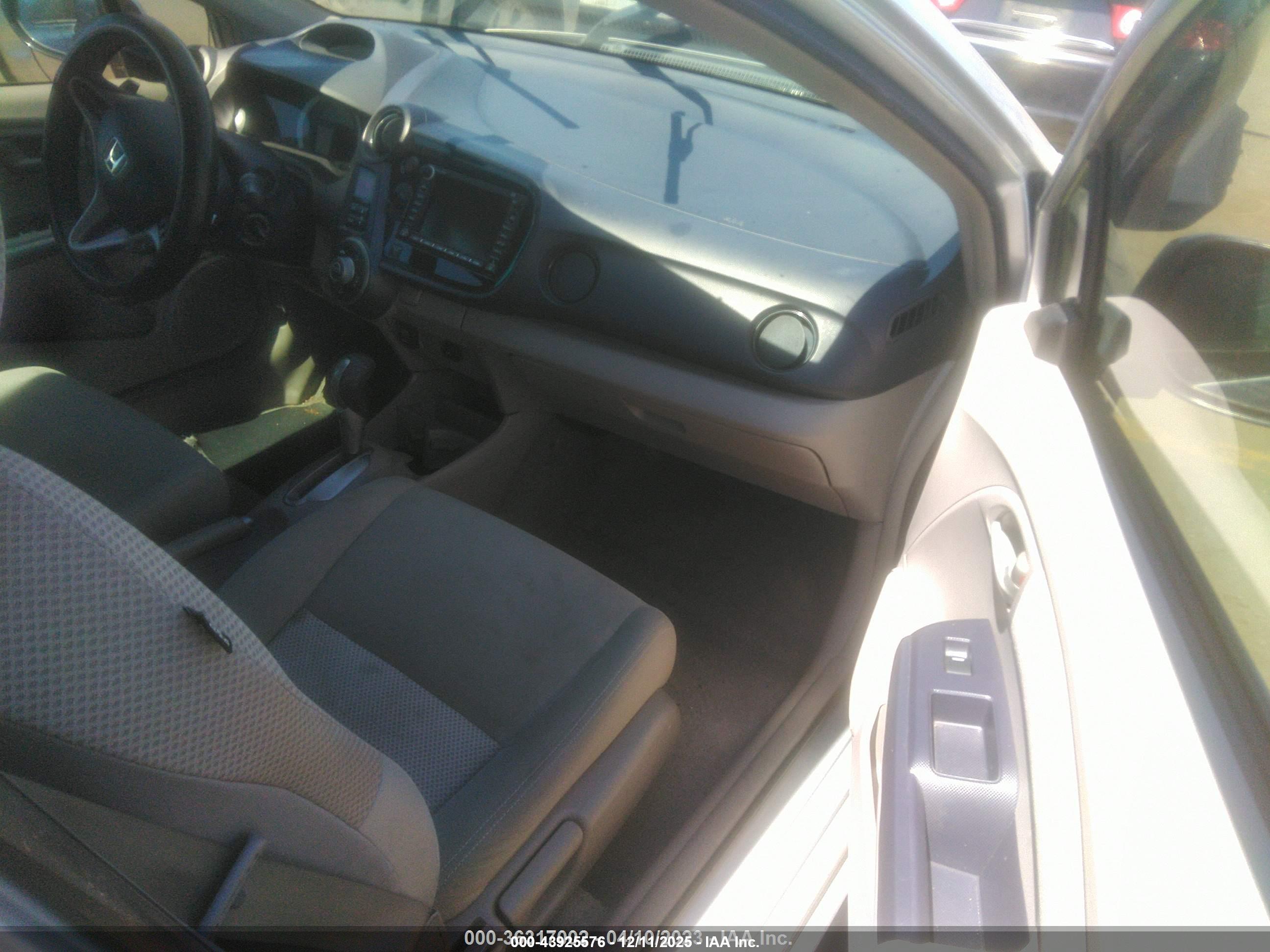 HONDA INSIGHT image 5