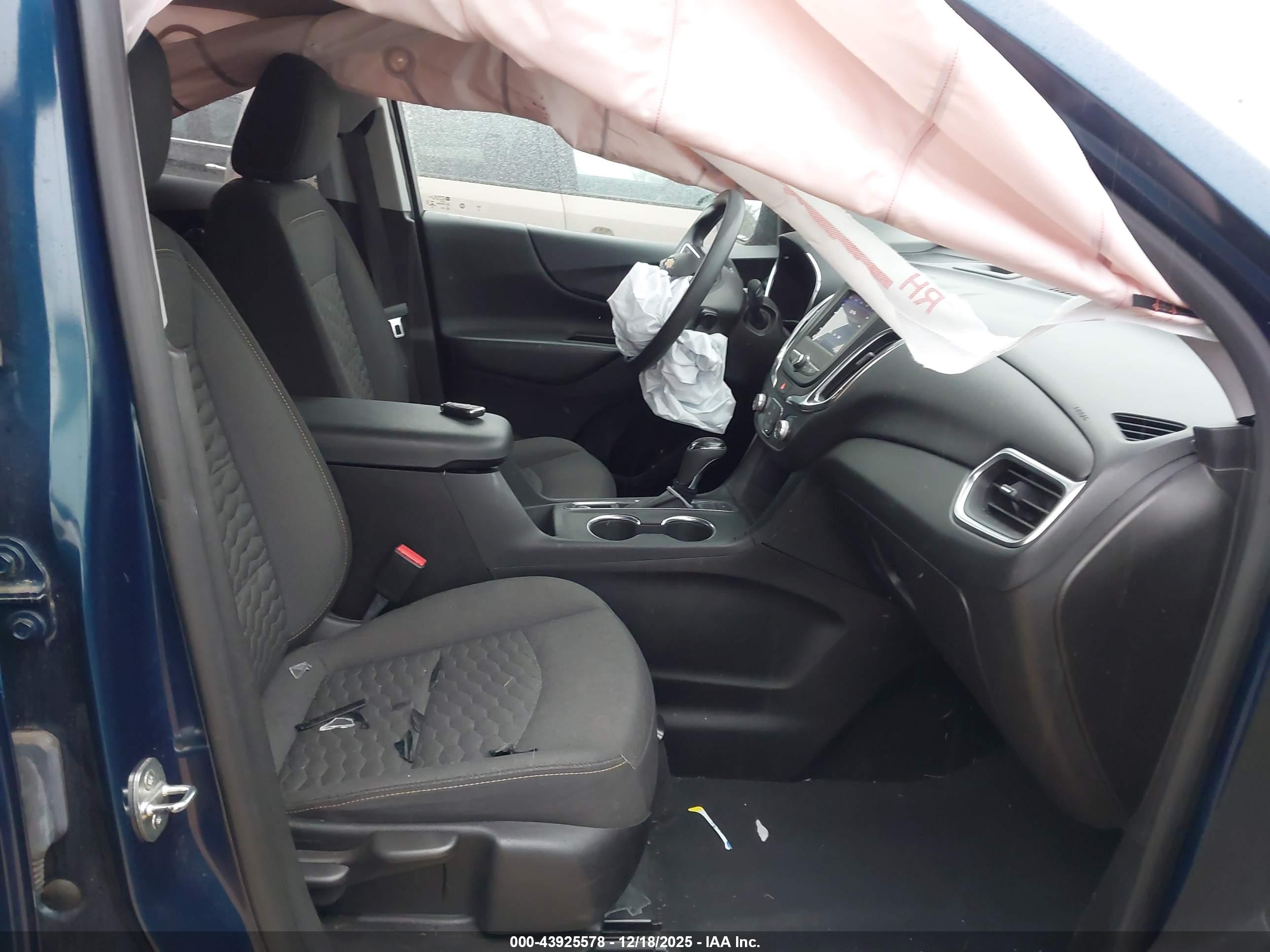 CHEVROLET EQUINOX image 5