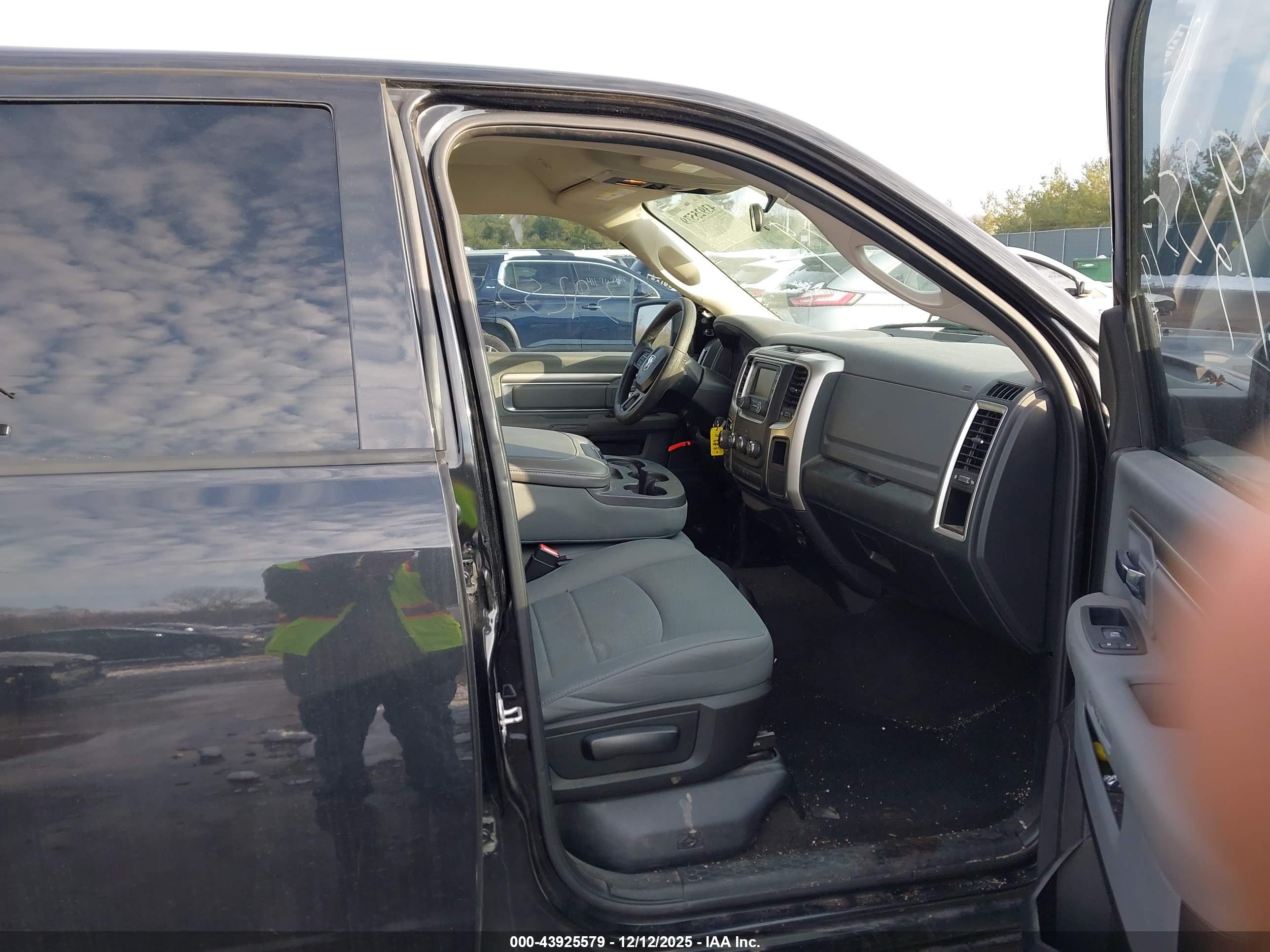RAM 1500 image 5