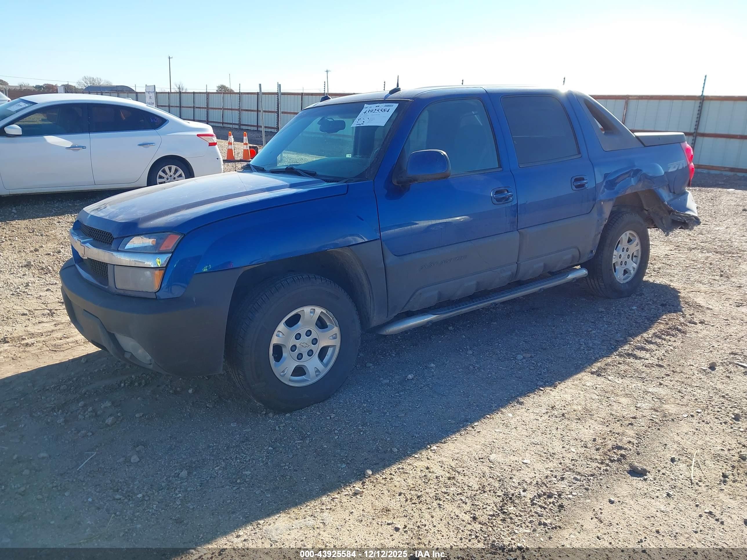 CHEVROLET AVALANCHE image 2