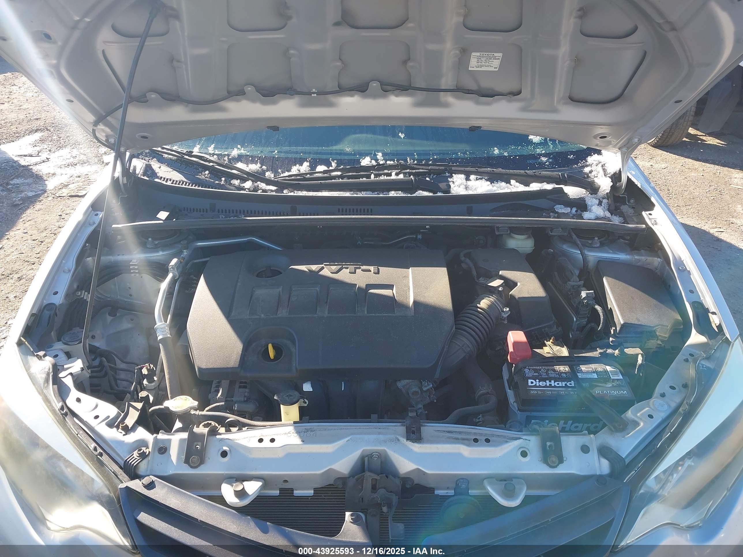 TOYOTA COROLLA image 10