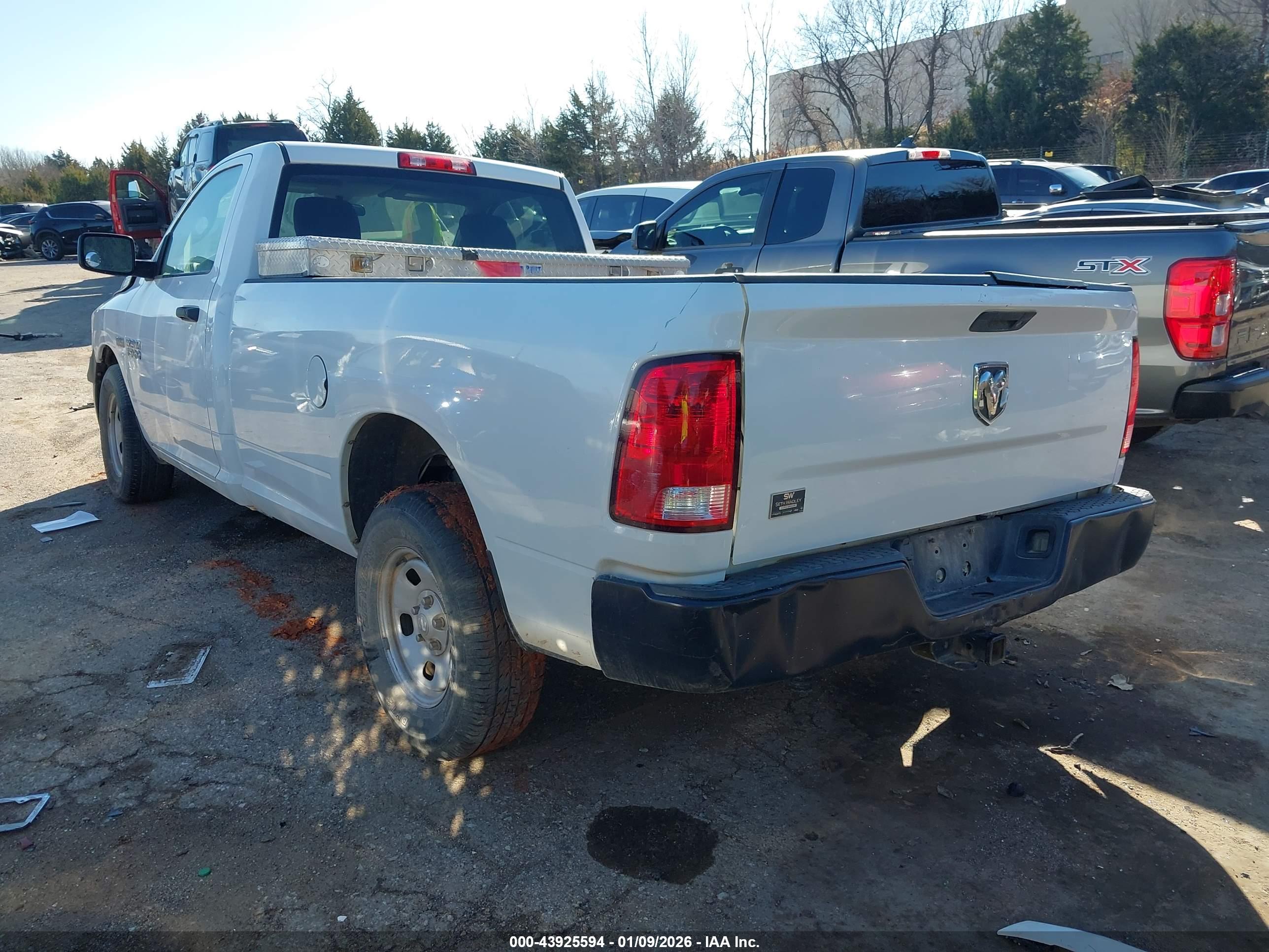 RAM 1500 image 3