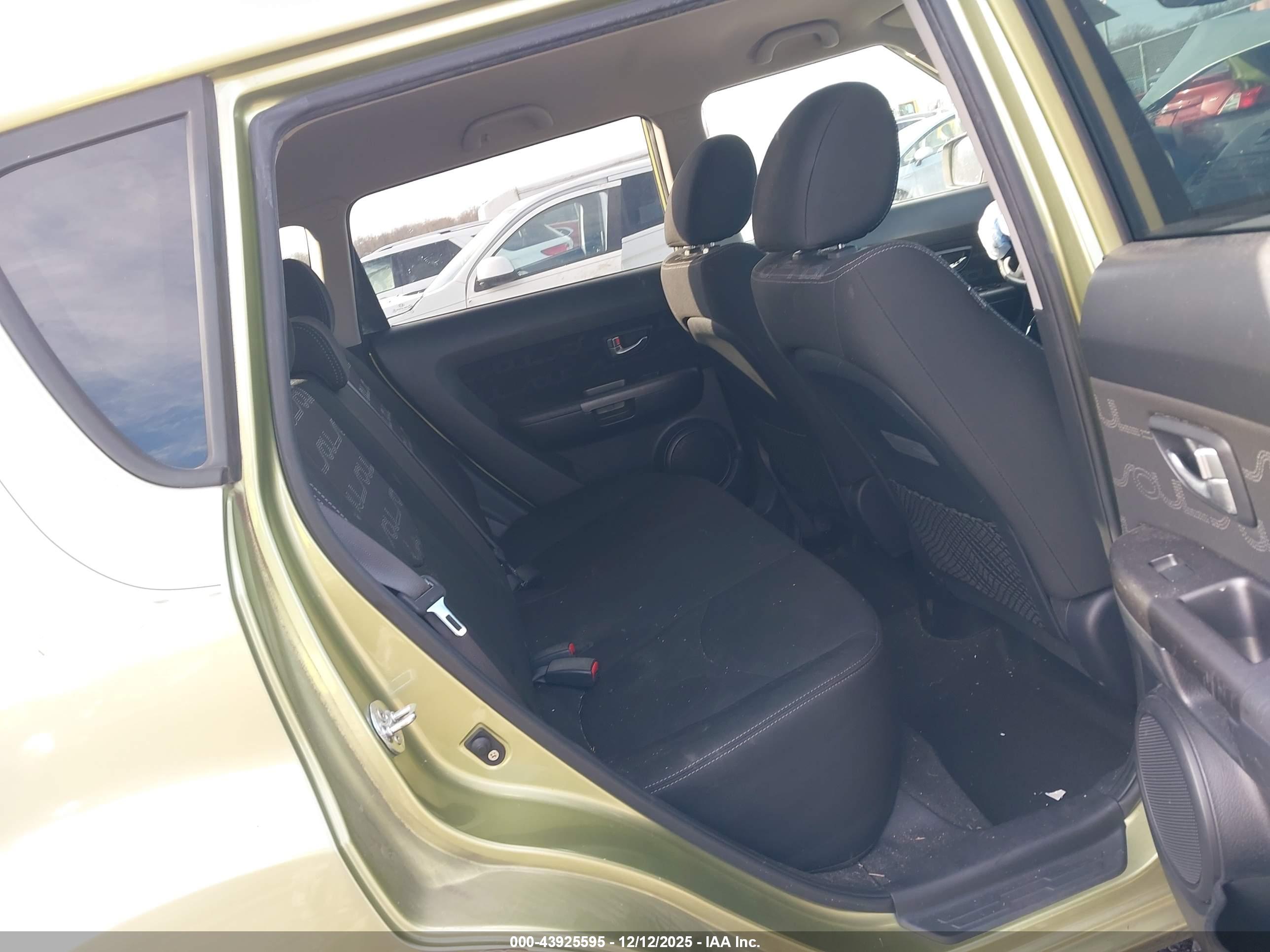 KIA SOUL image 8