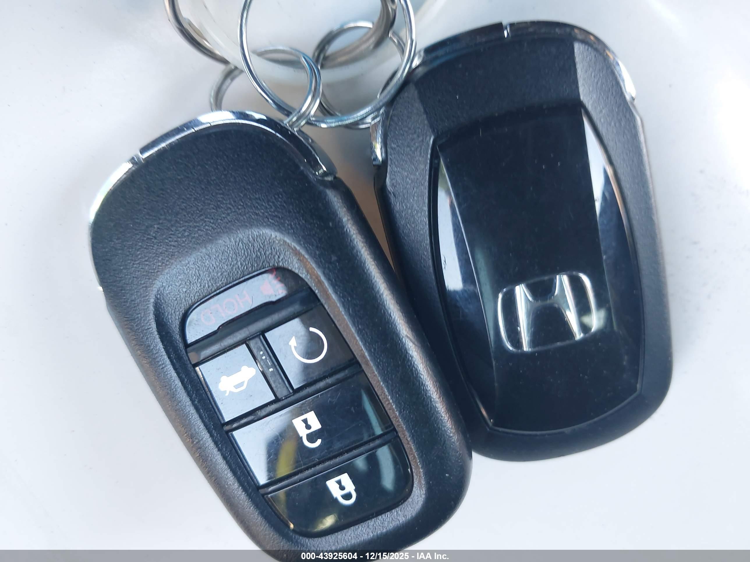 HONDA CIVIC image 11