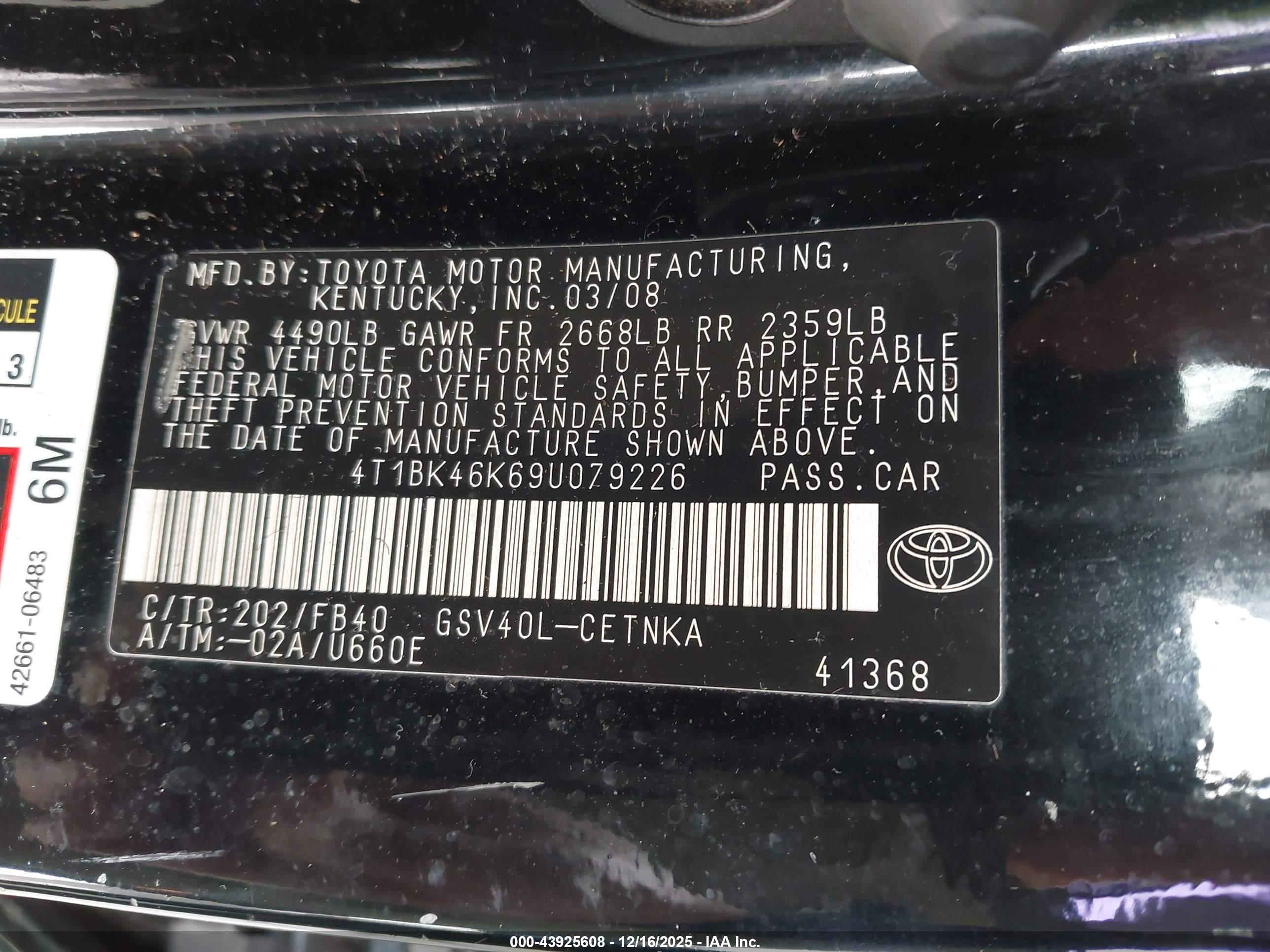 TOYOTA CAMRY image 9