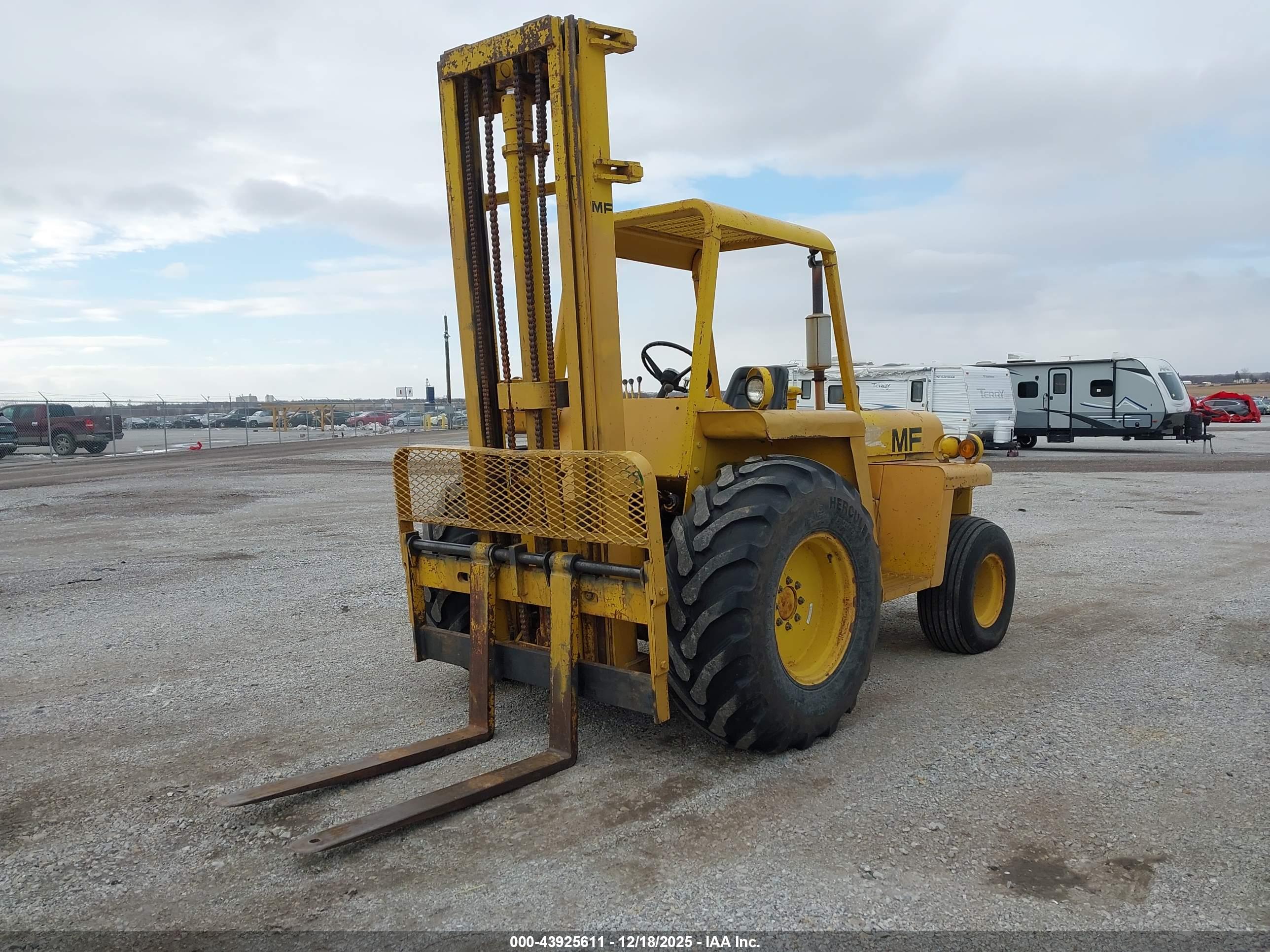 MASSEY FURGESON image 2