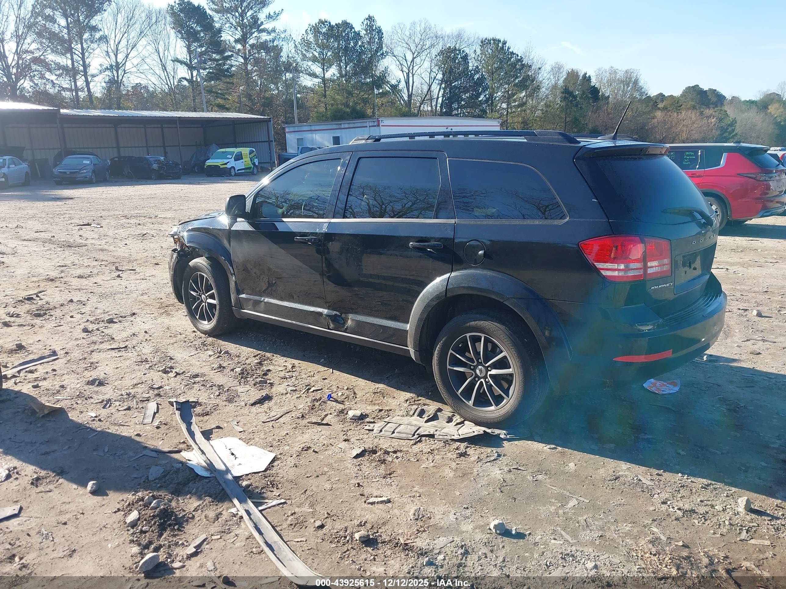 DODGE JOURNEY image 3