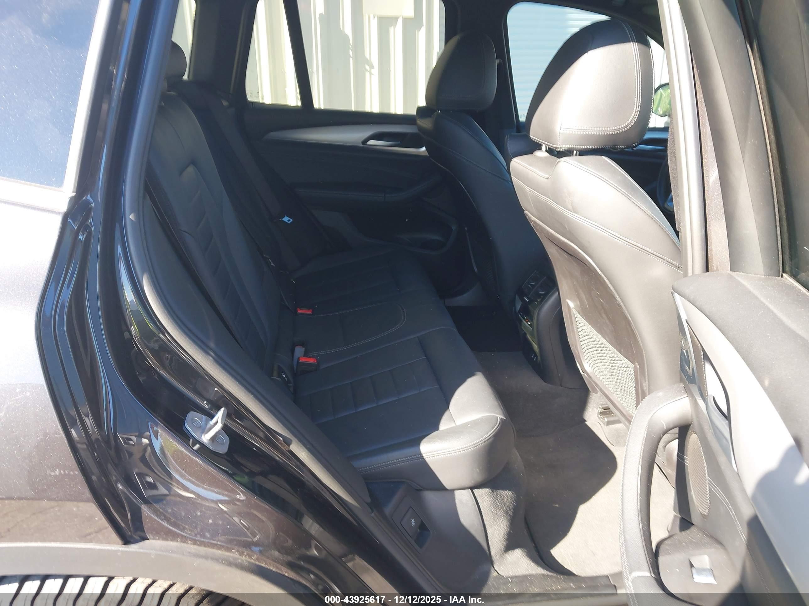 BMW X3 image 8