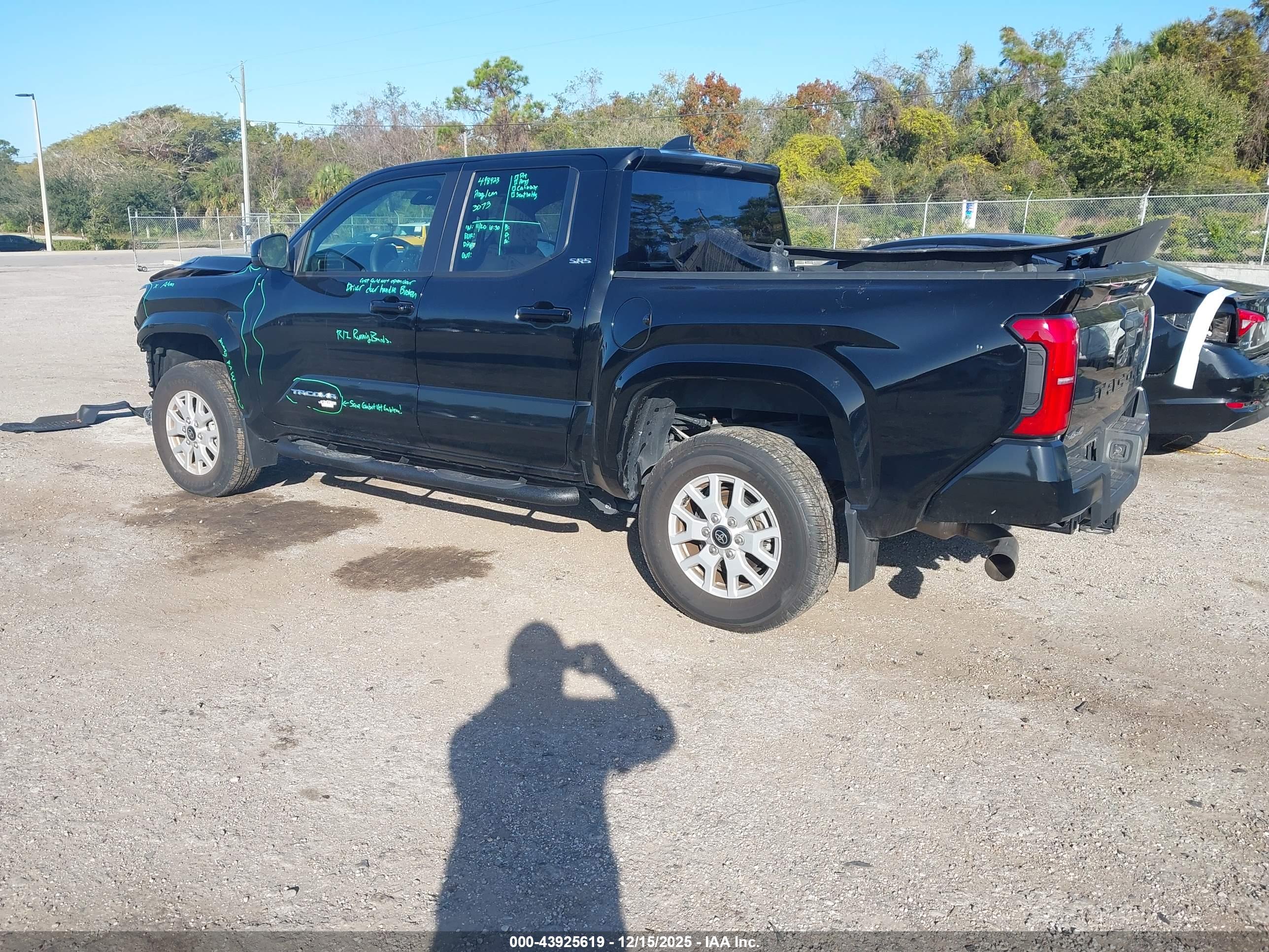 TOYOTA TACOMA image 3