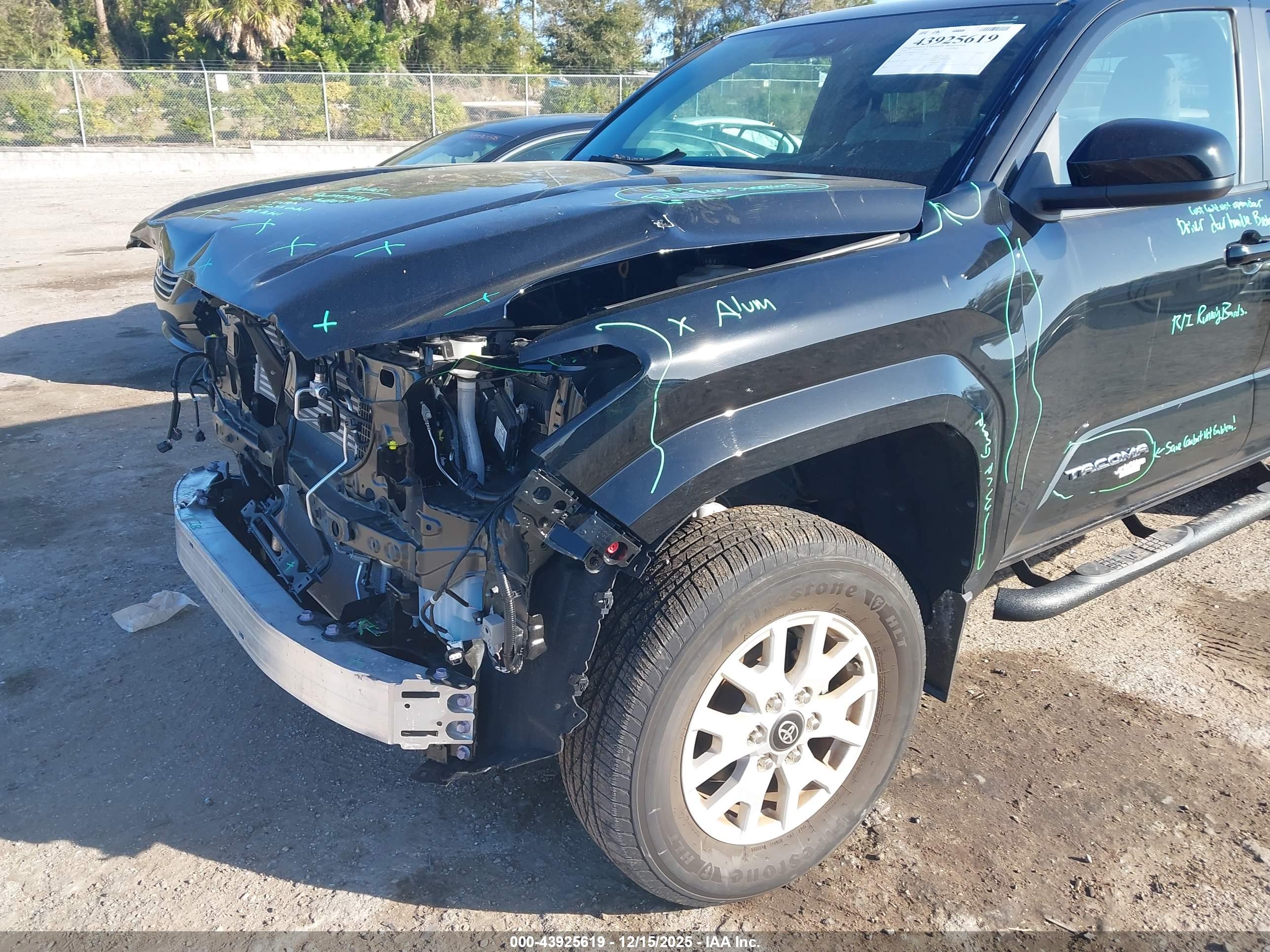 TOYOTA TACOMA image 6