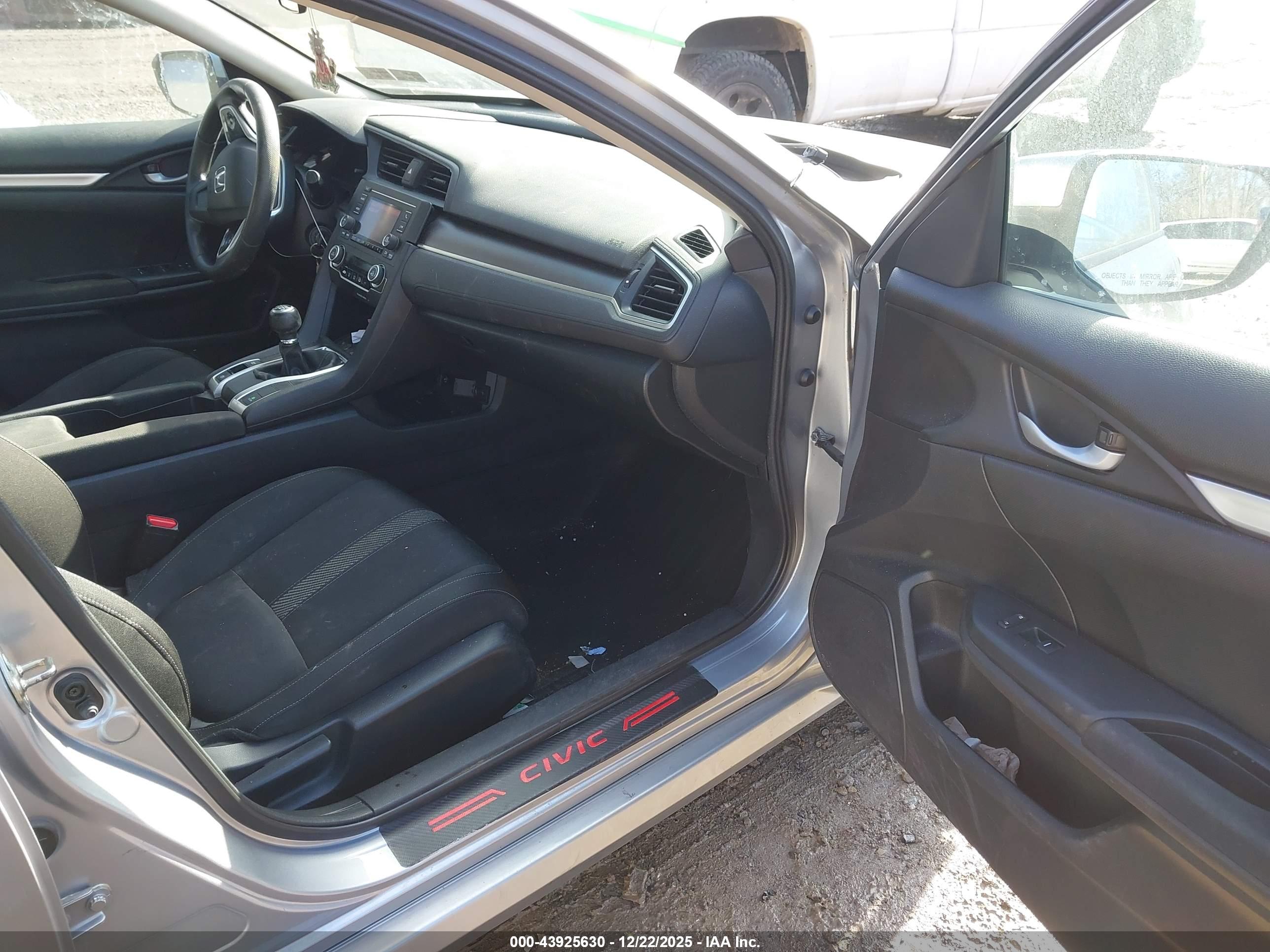 HONDA CIVIC image 5