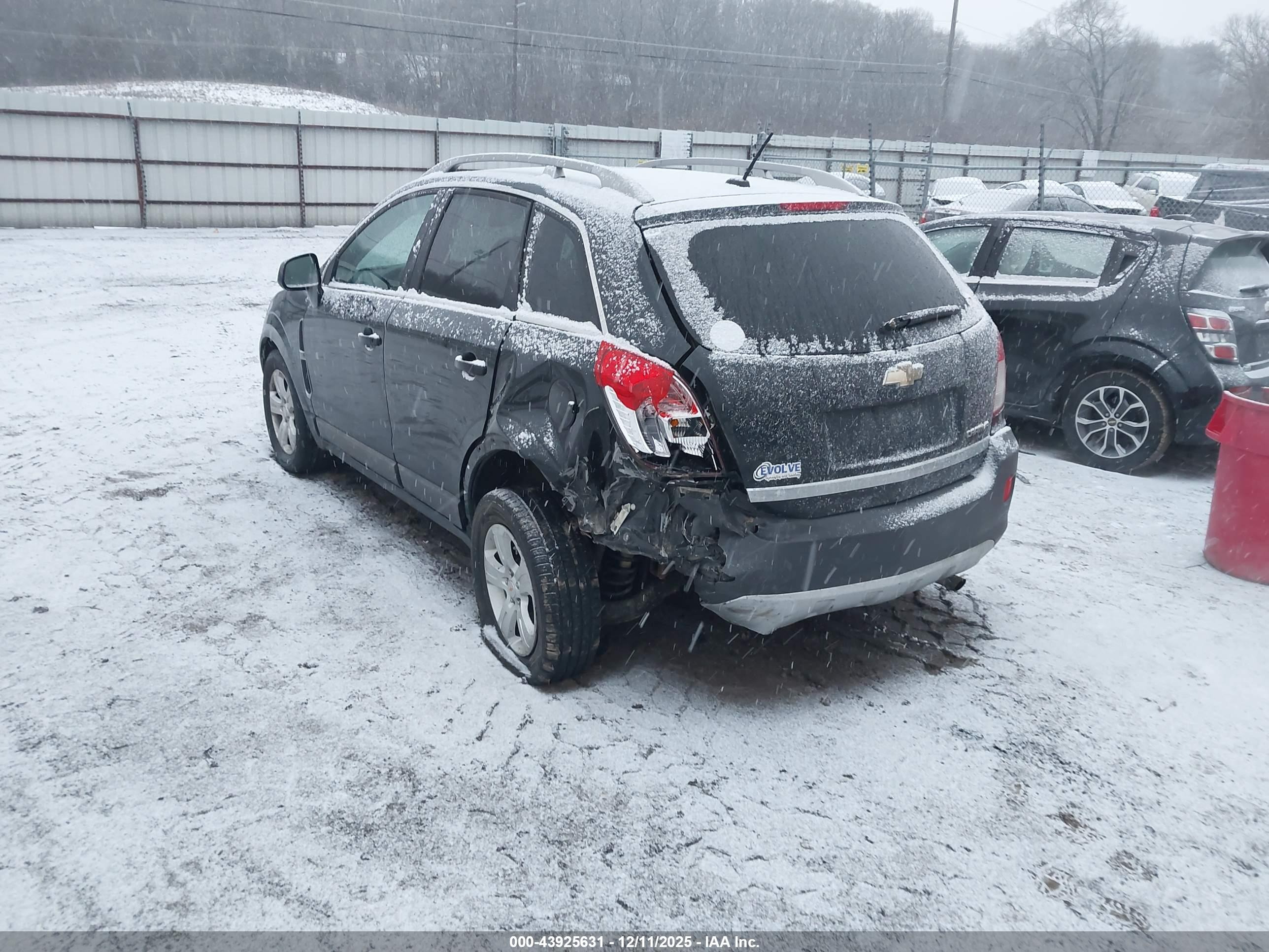 CHEVROLET CAPTIVA image 3