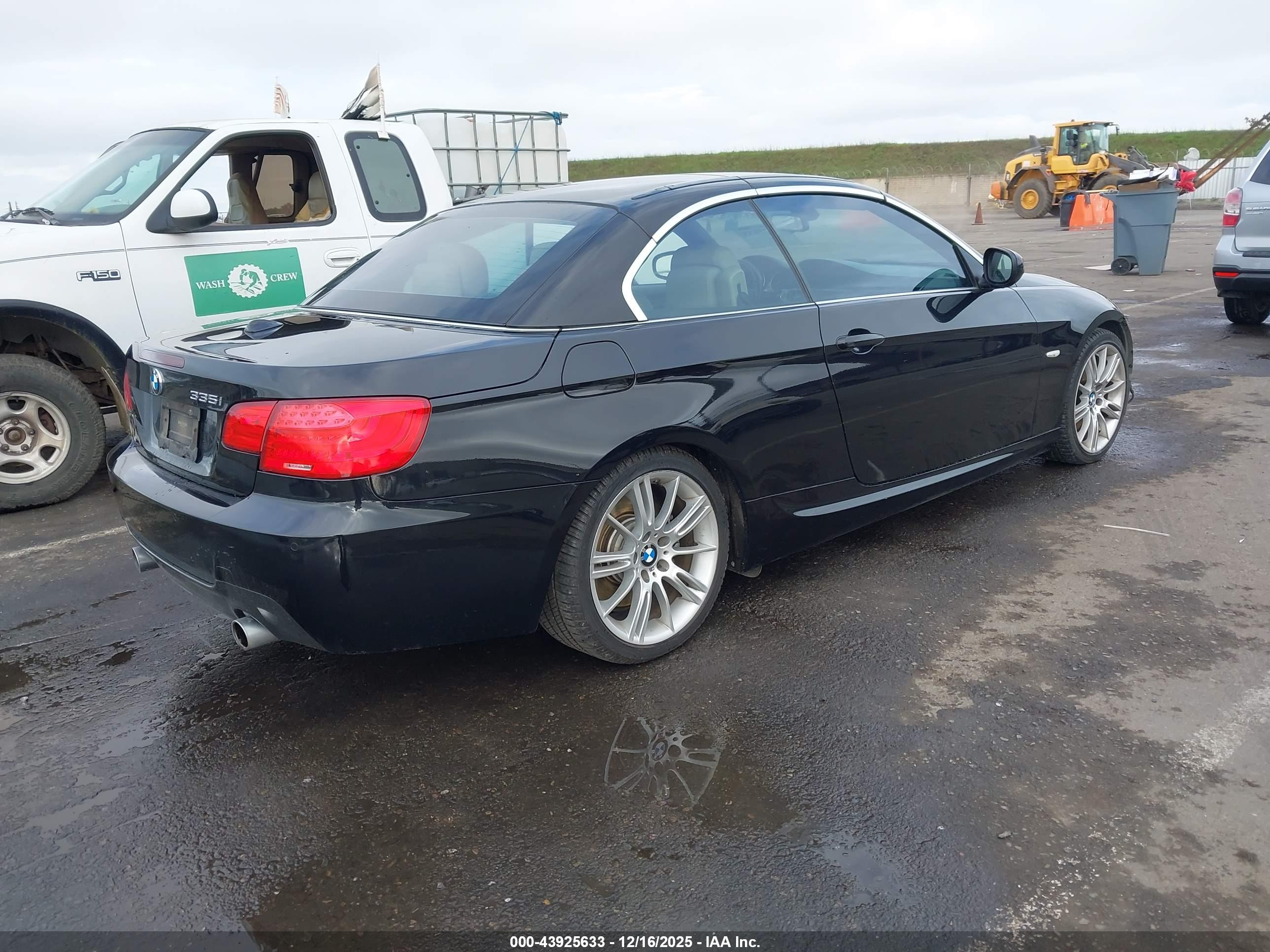BMW 335I image 4