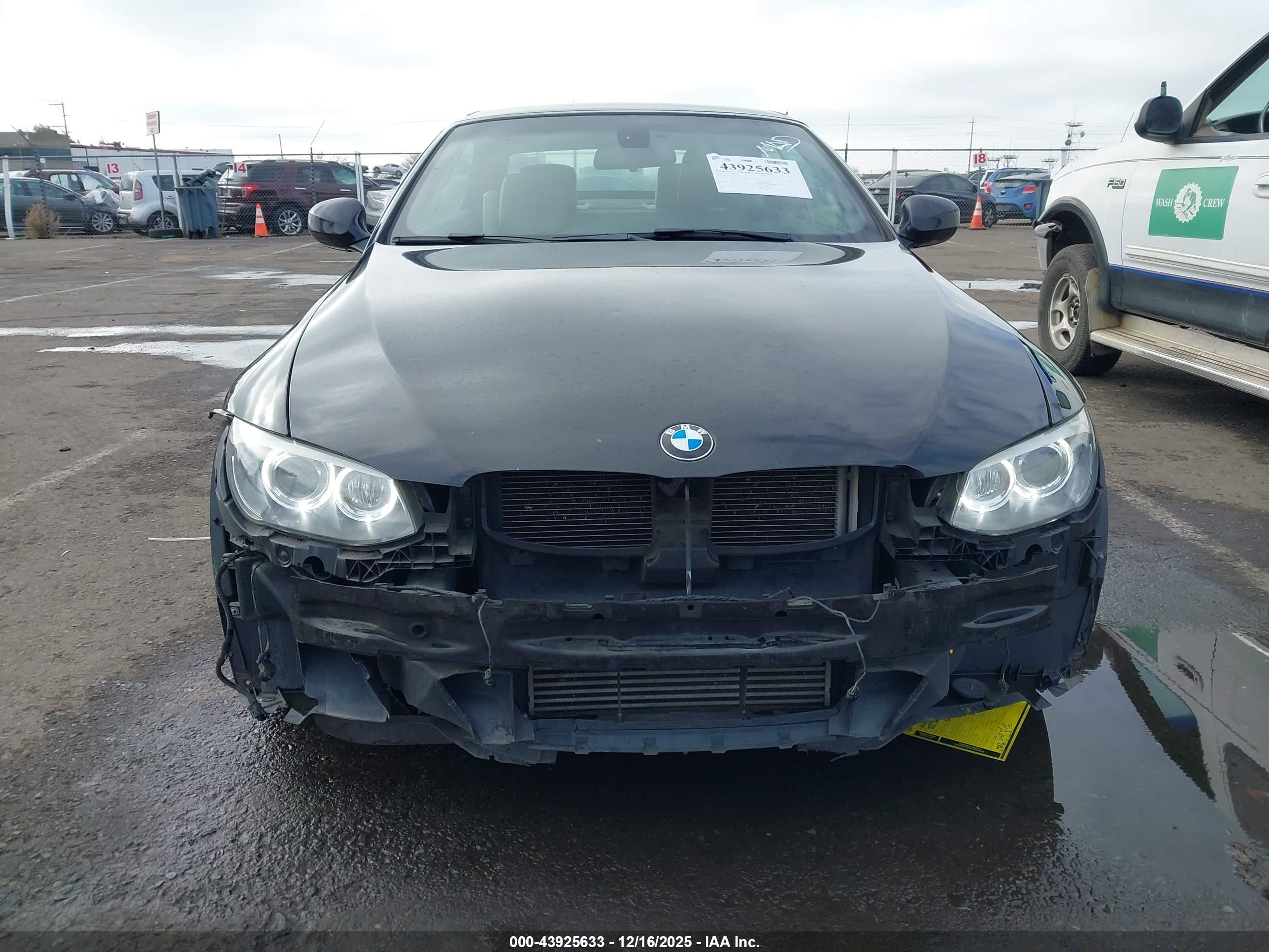 BMW 335I image 6