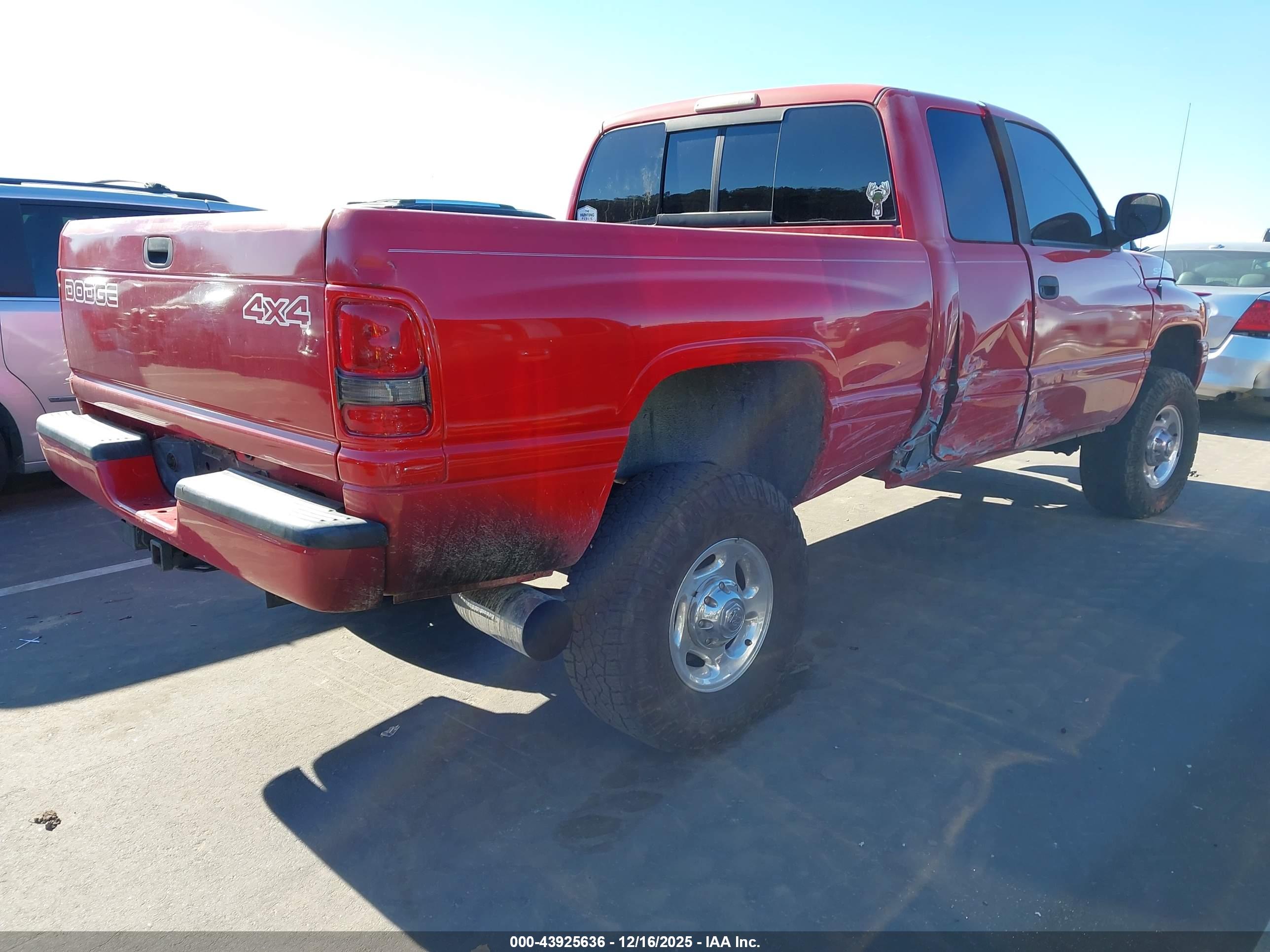 DODGE RAM image 4