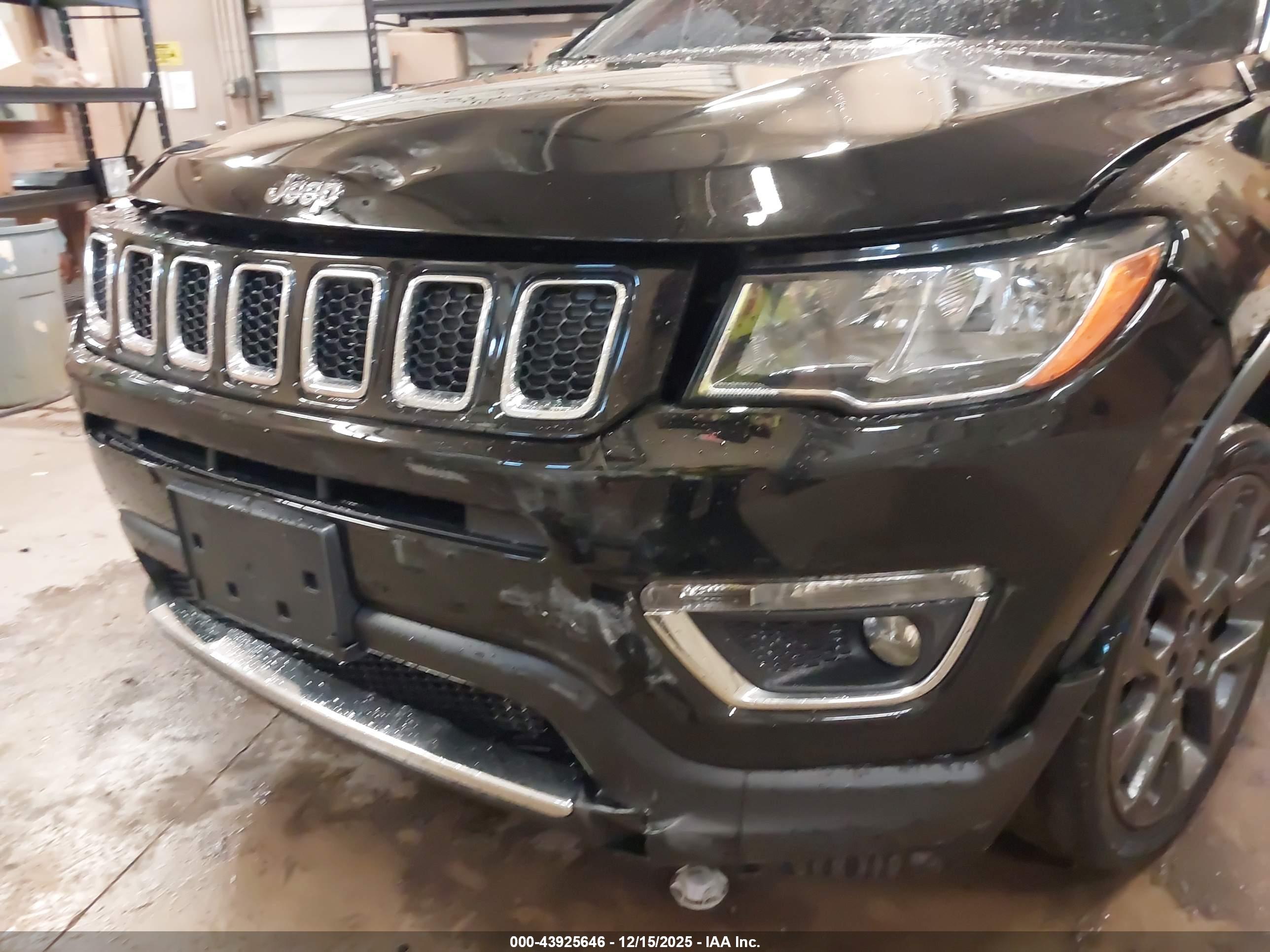 JEEP COMPASS image 6