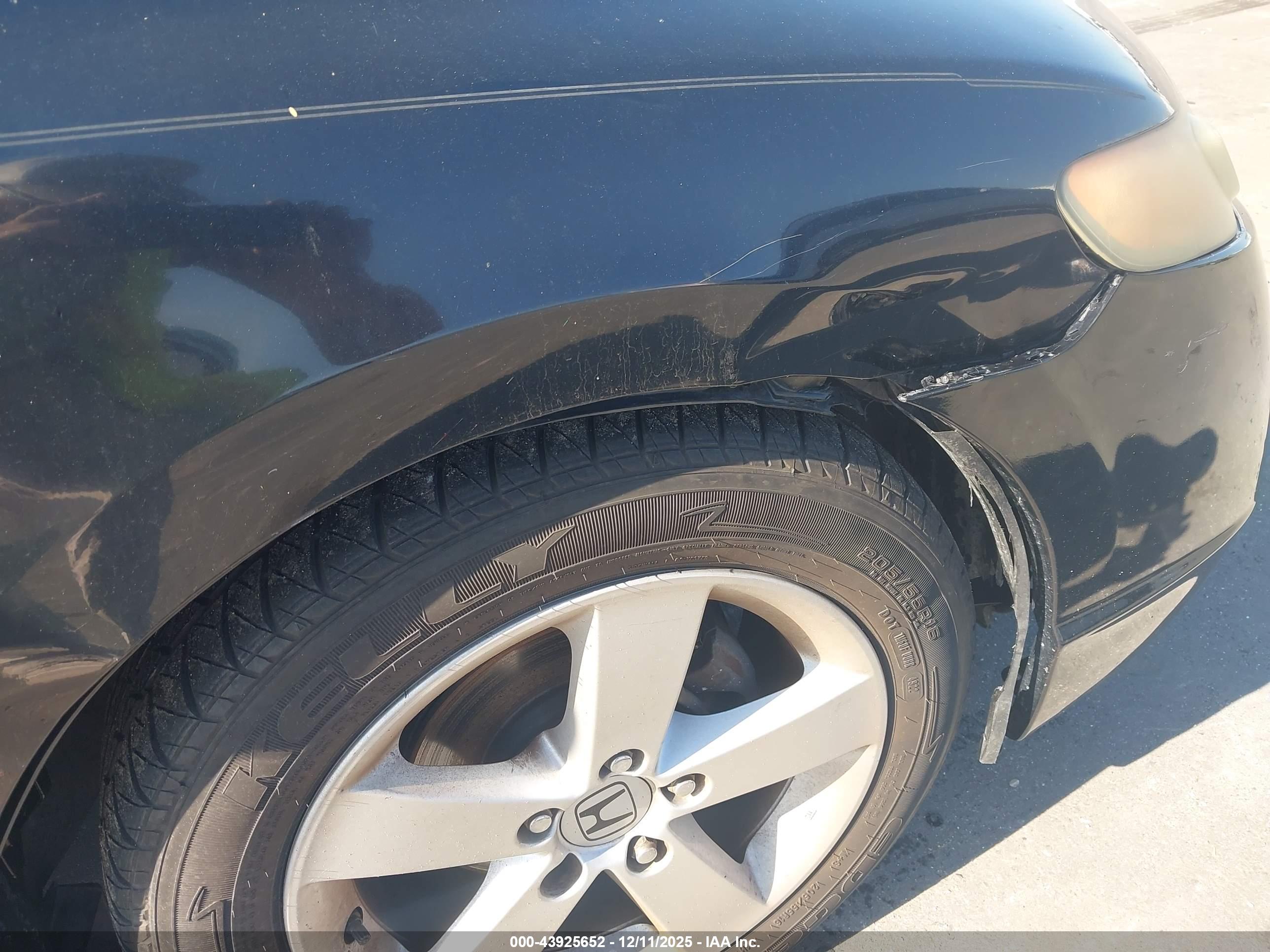HONDA CIVIC image 6
