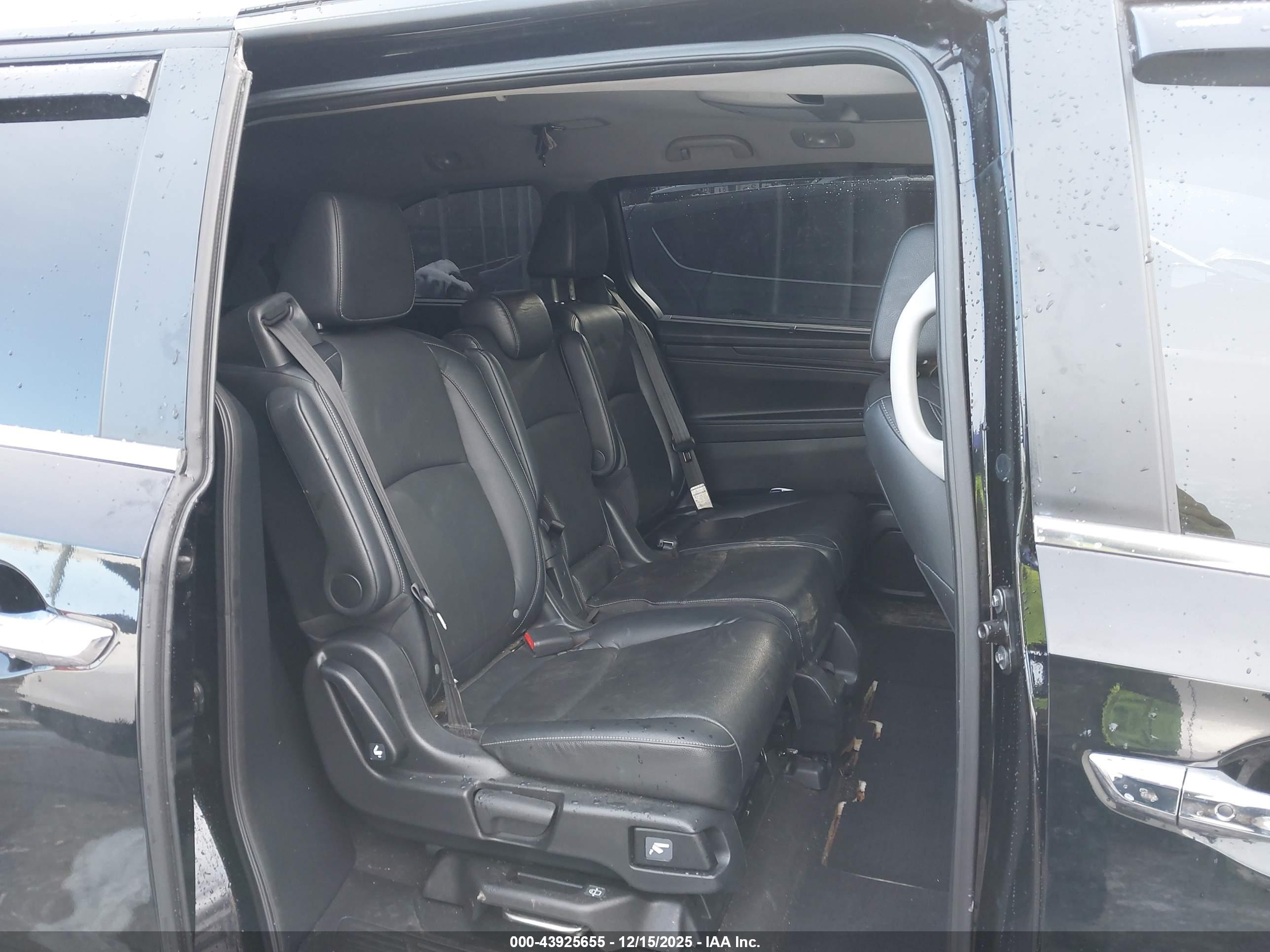 HONDA ODYSSEY image 8