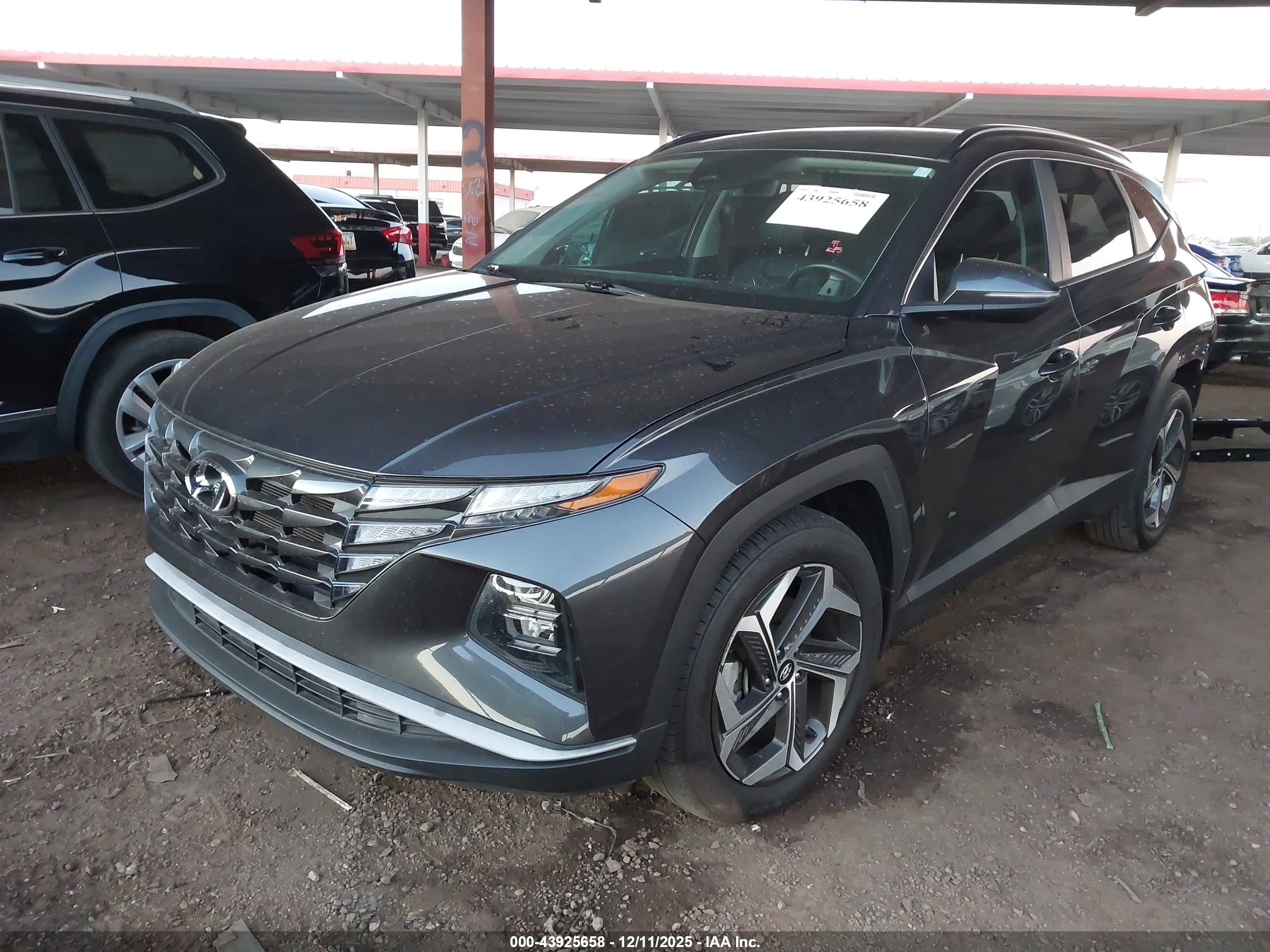 HYUNDAI TUCSON image 2
