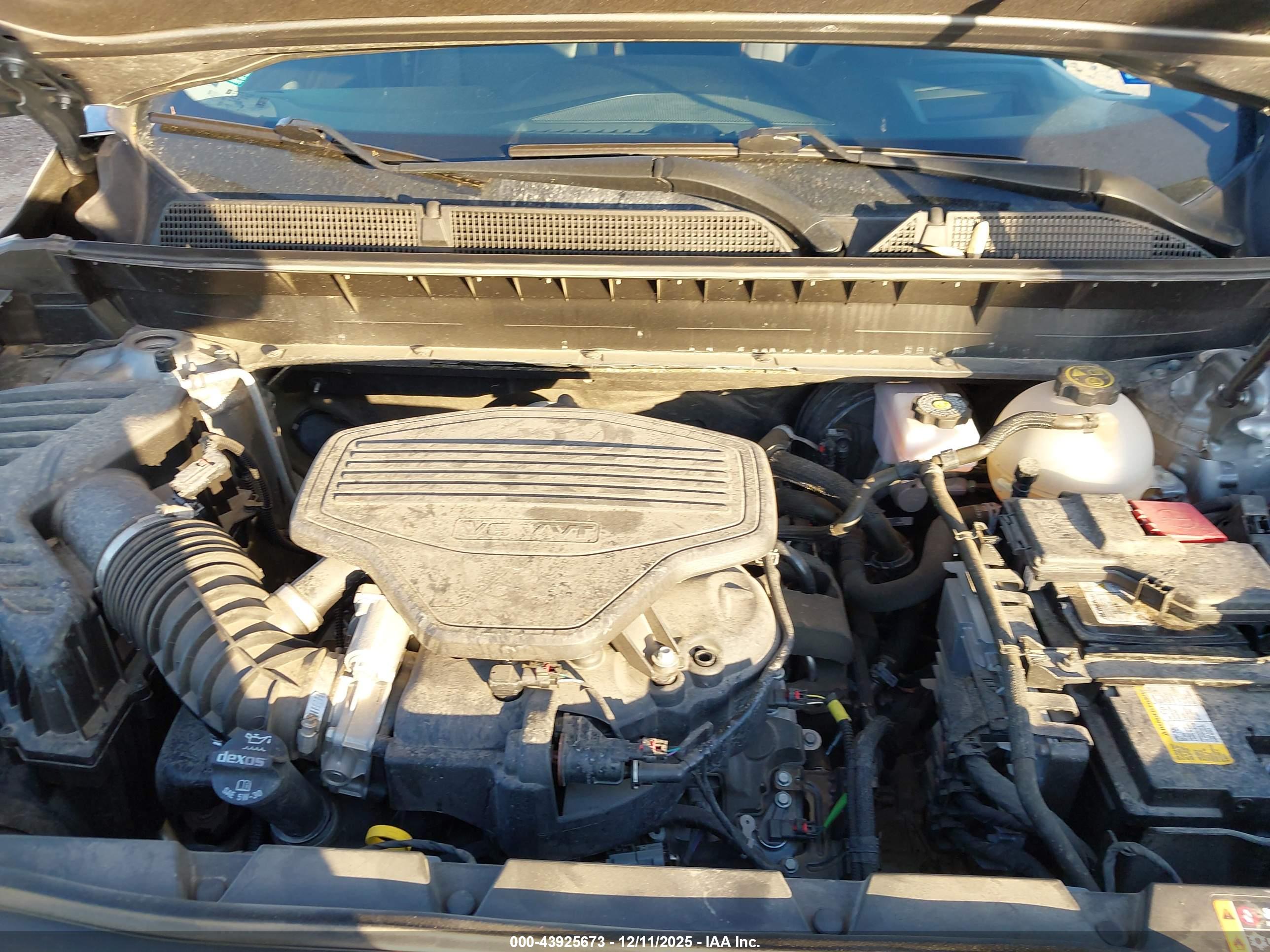 GMC ACADIA image 10
