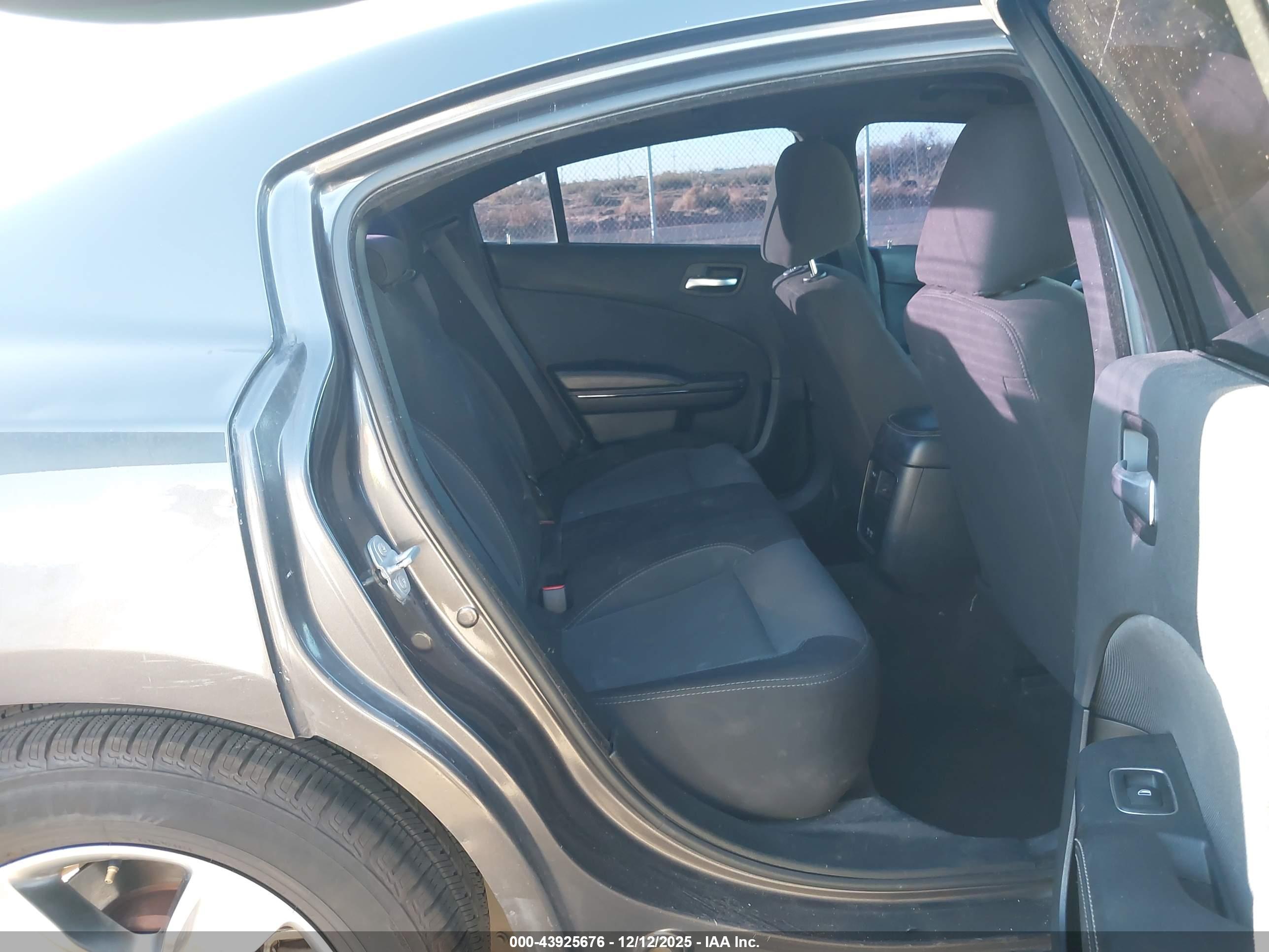 DODGE CHARGER image 8