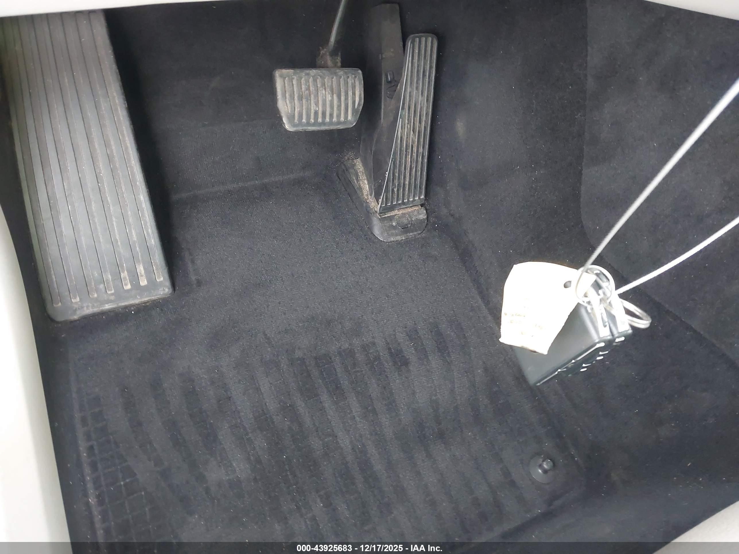 VOLVO XC90 image 11