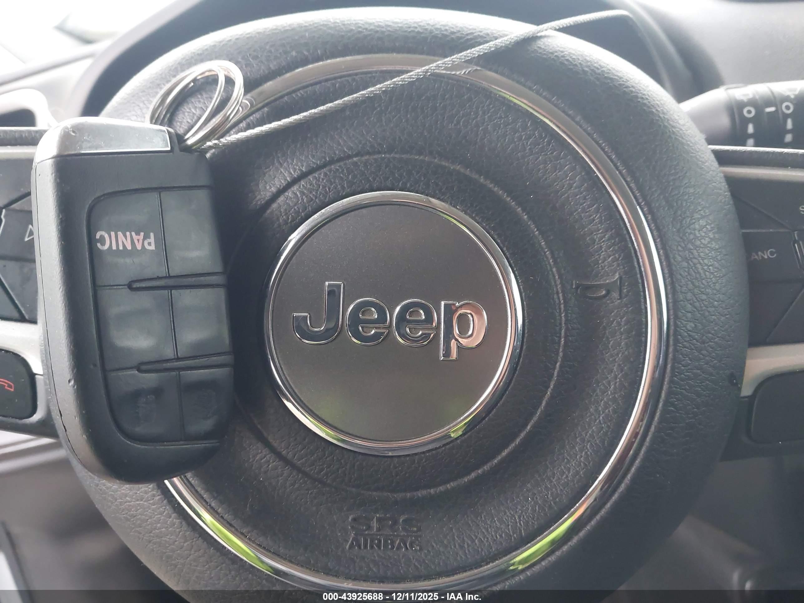 JEEP RENEGADE image 11