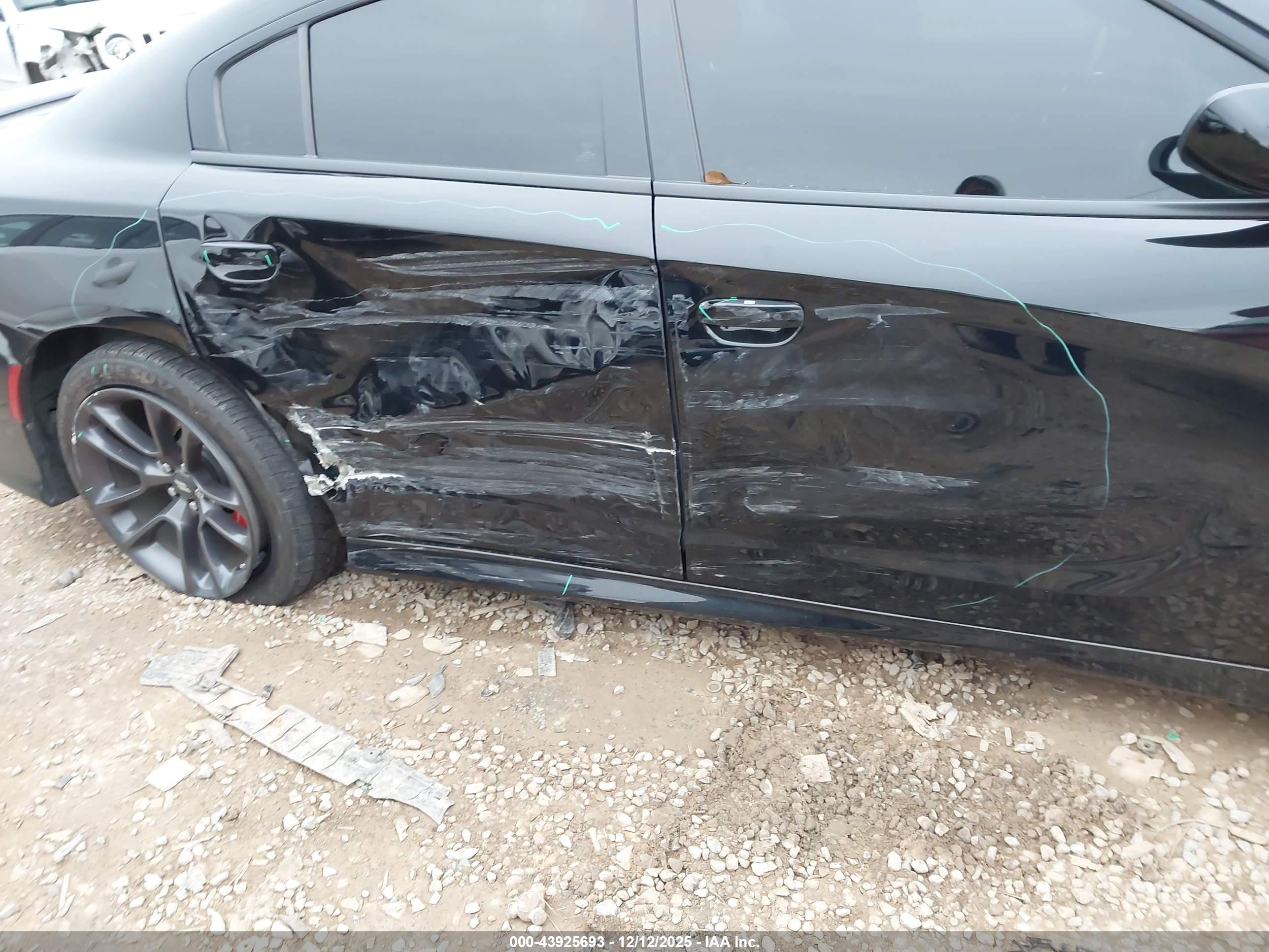 DODGE CHARGER image 6