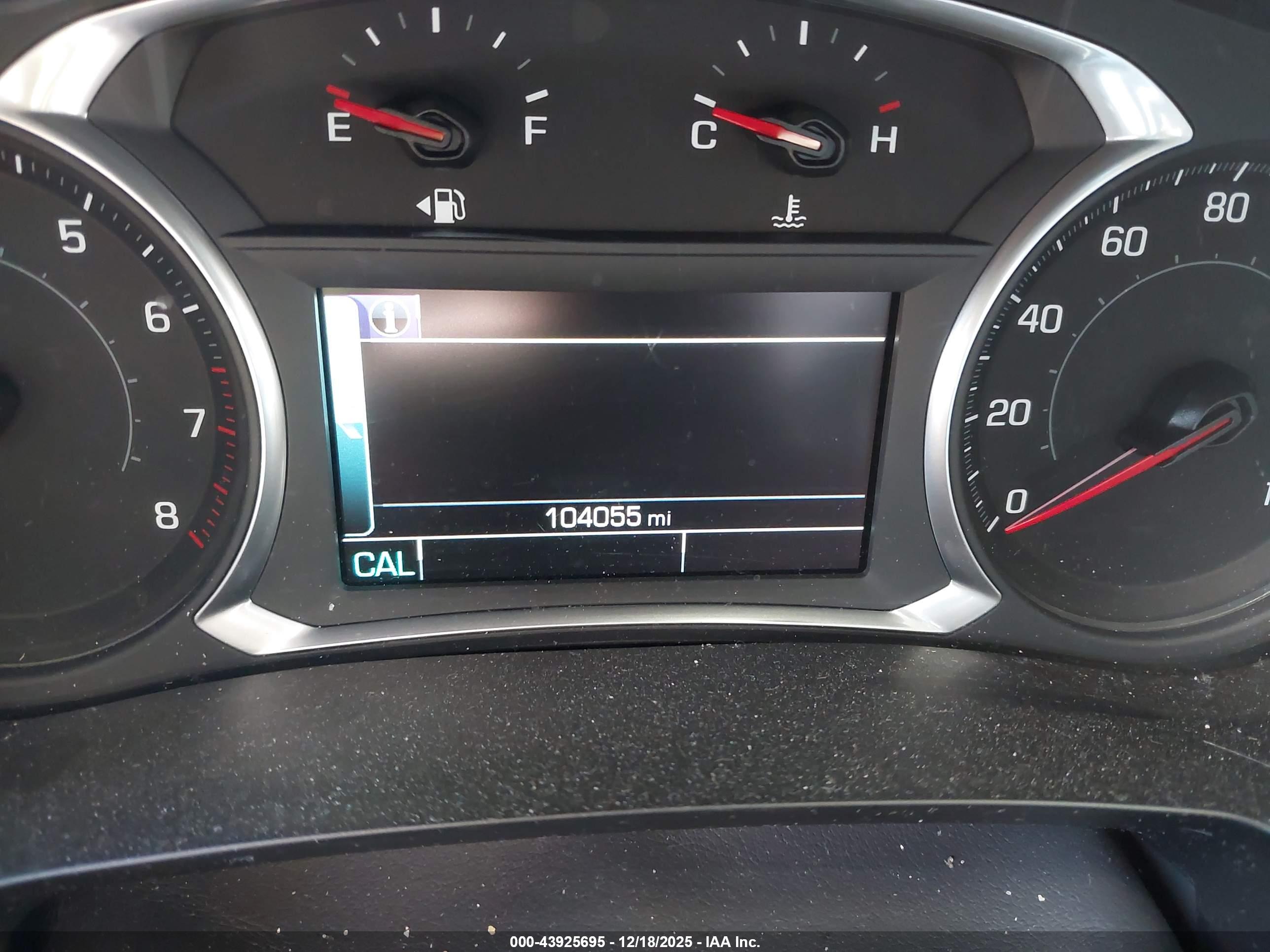 CHEVROLET TRAVERSE image 7