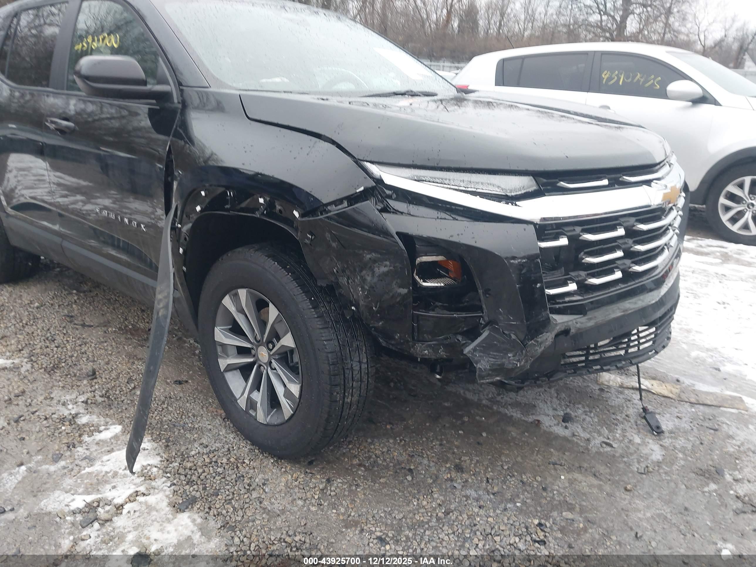 CHEVROLET EQUINOX image 6