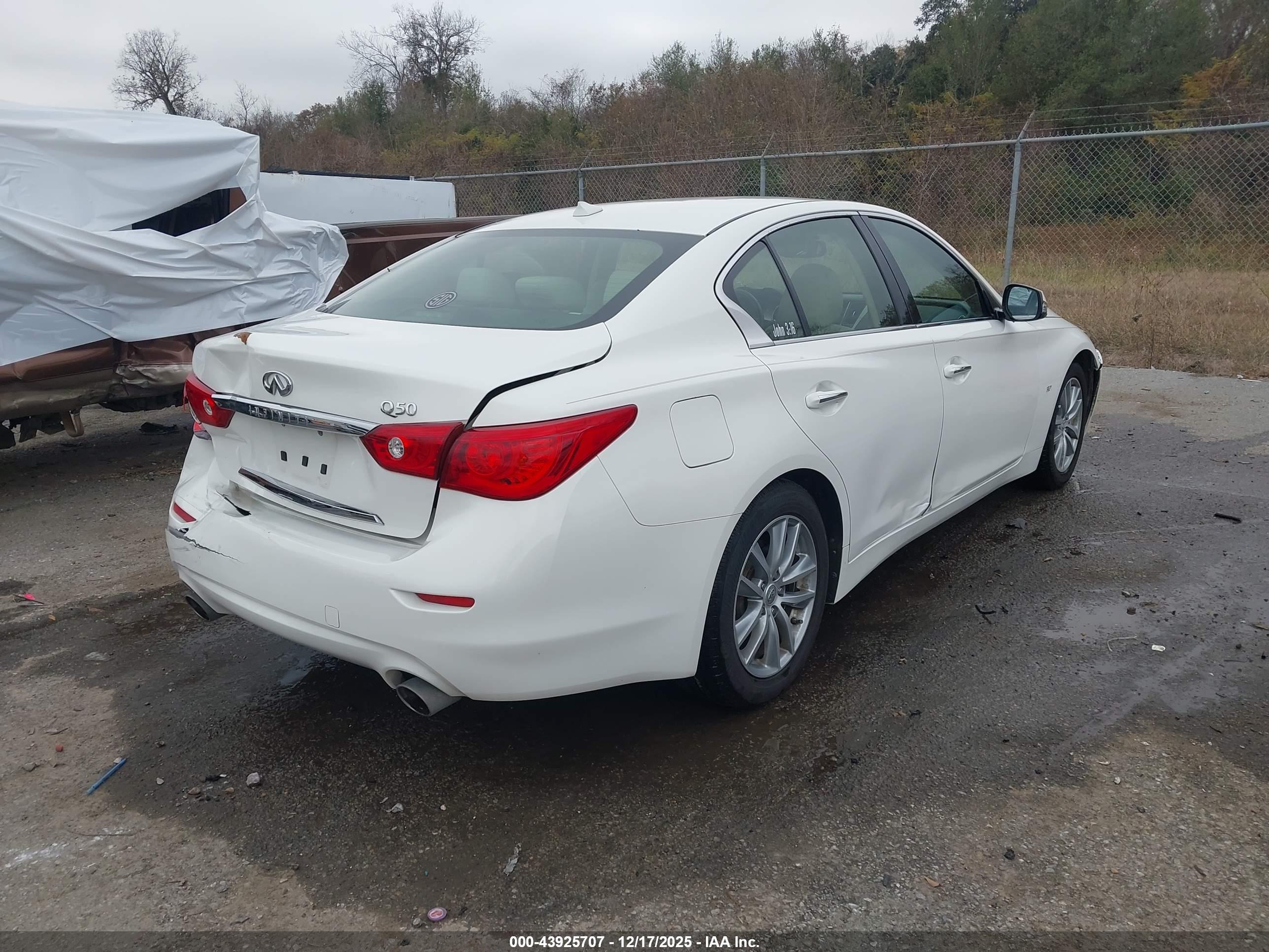INFINITI Q50 image 4