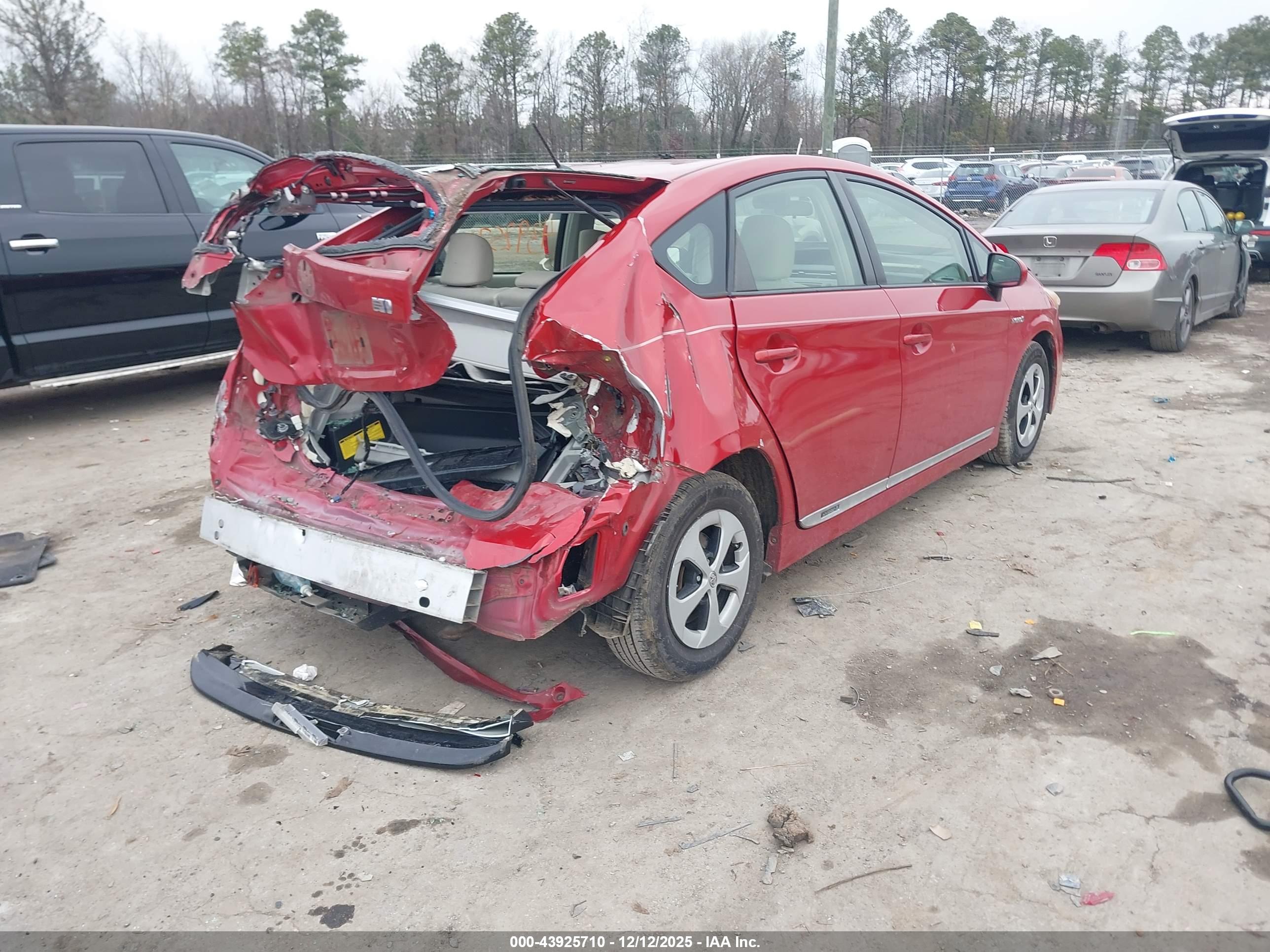 TOYOTA PRIUS image 4