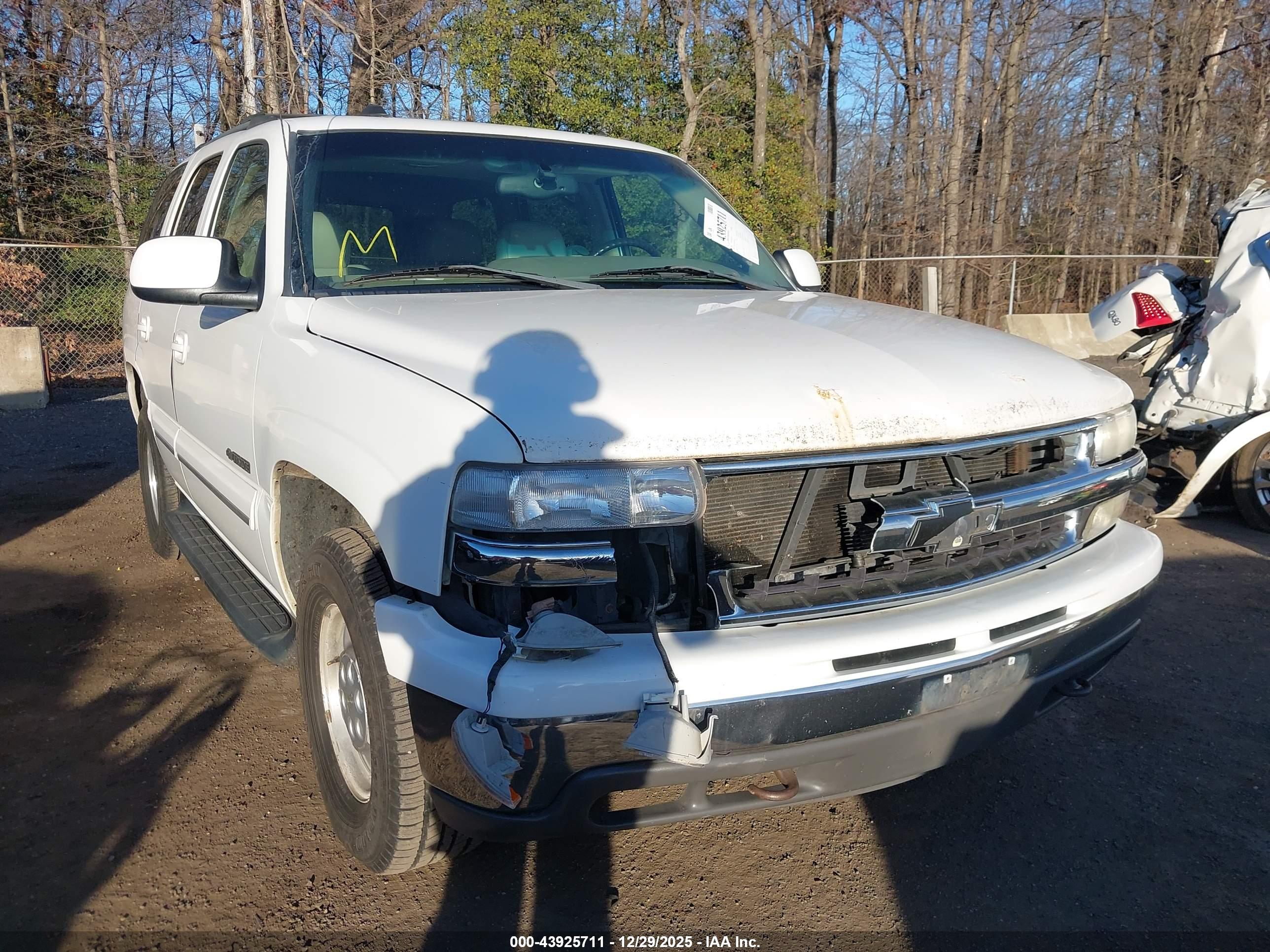 CHEVROLET TAHOE image 6