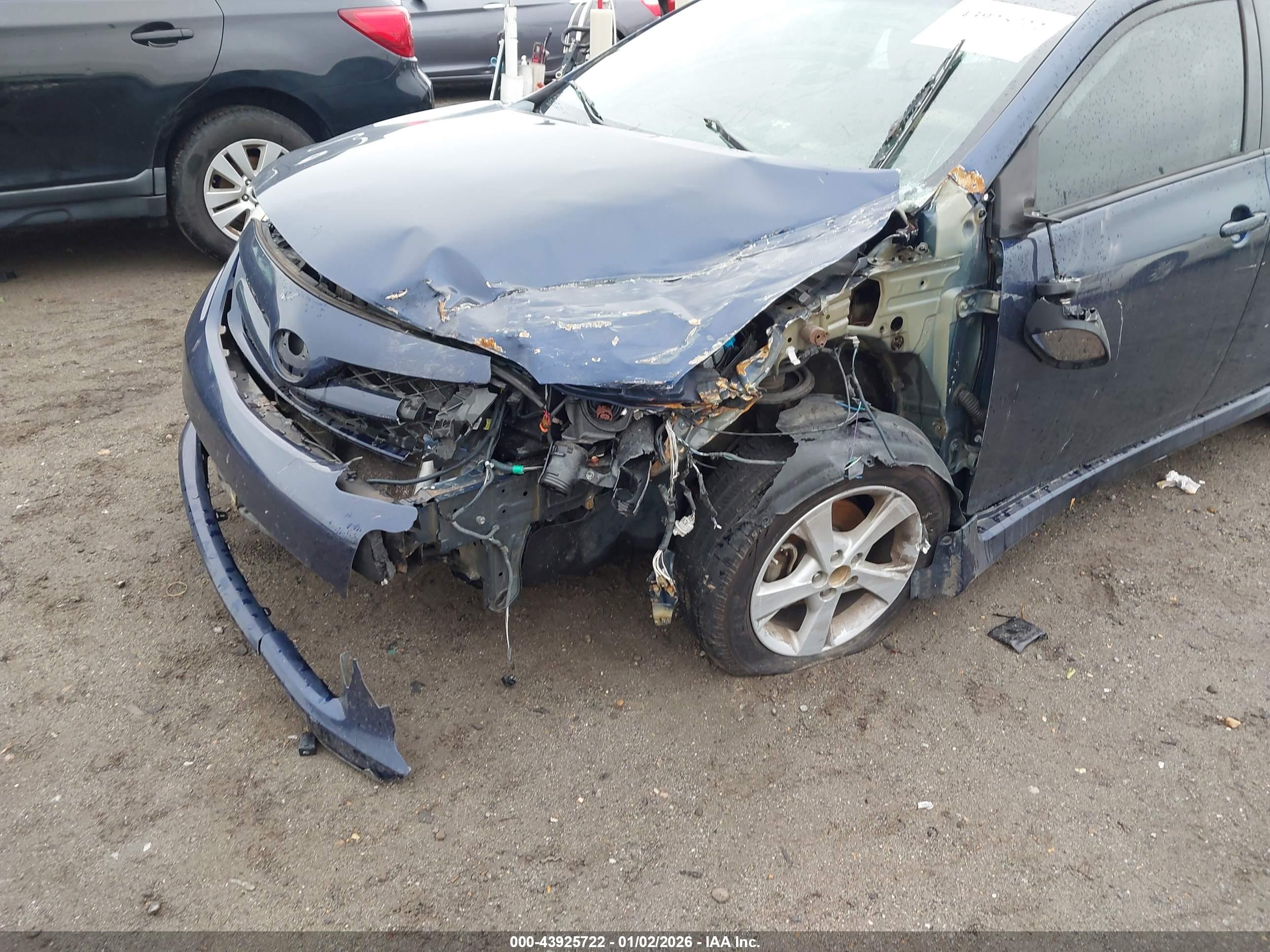 TOYOTA COROLLA image 6