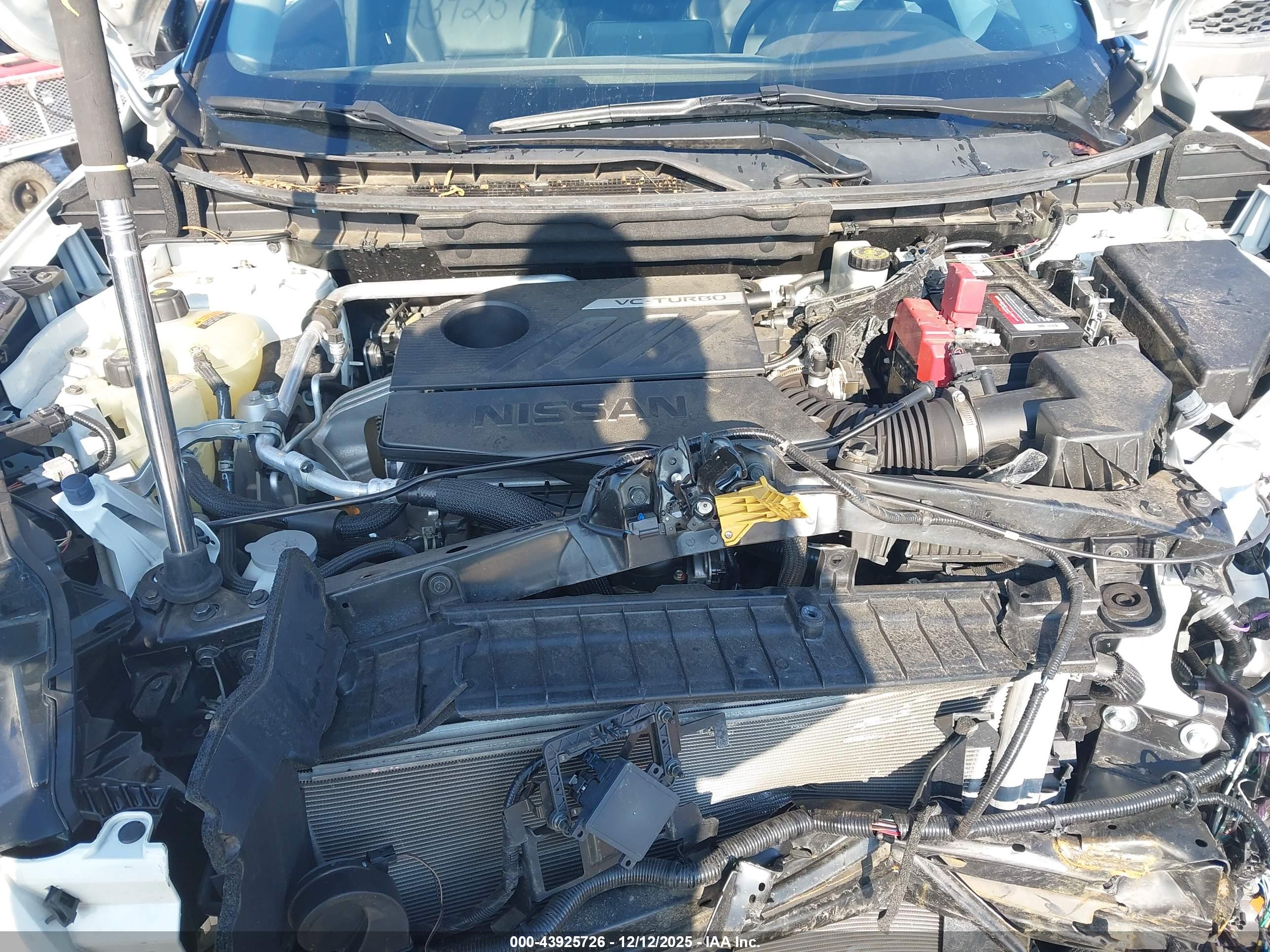 NISSAN ROGUE image 10