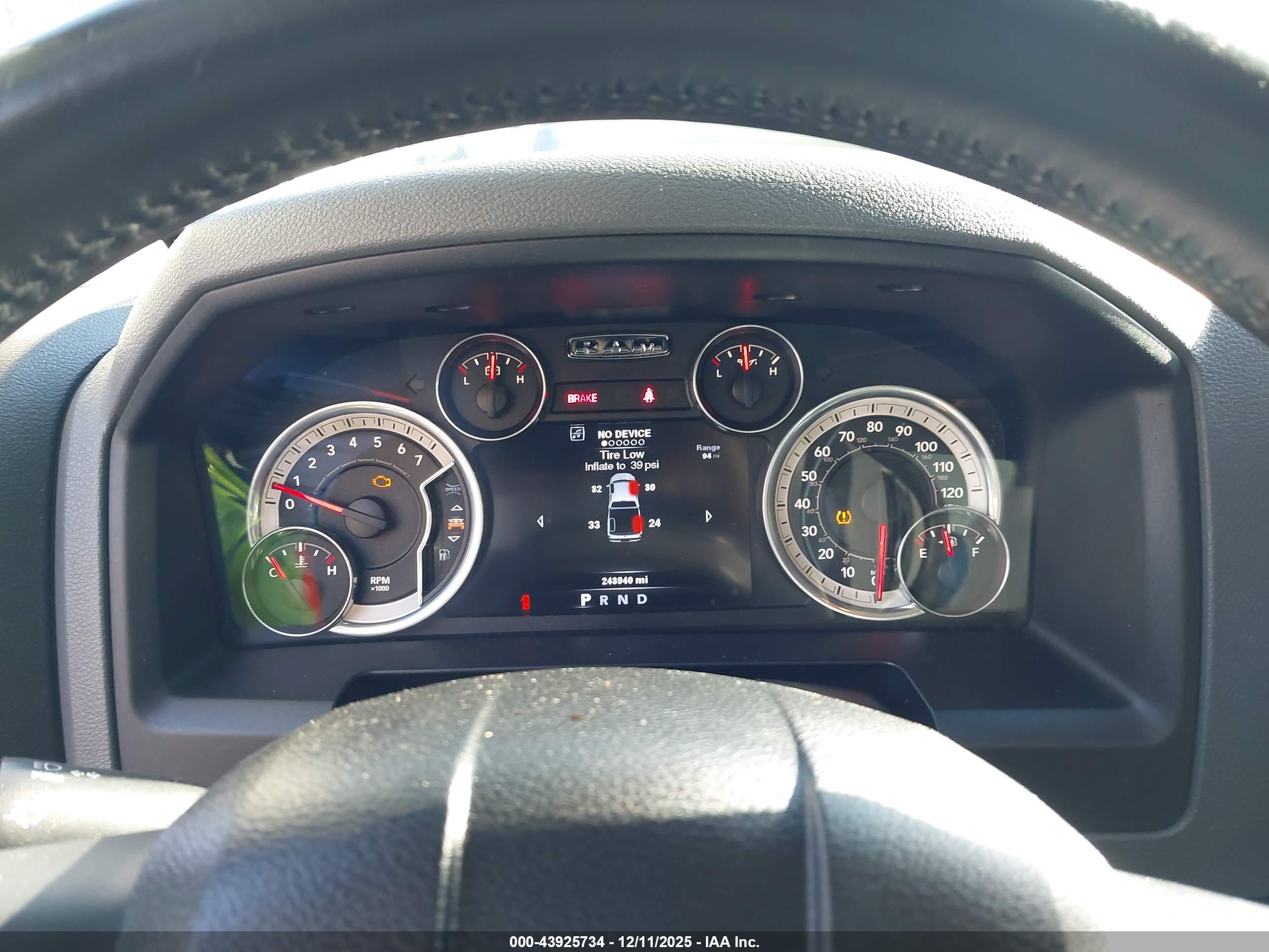 RAM 1500 image 7