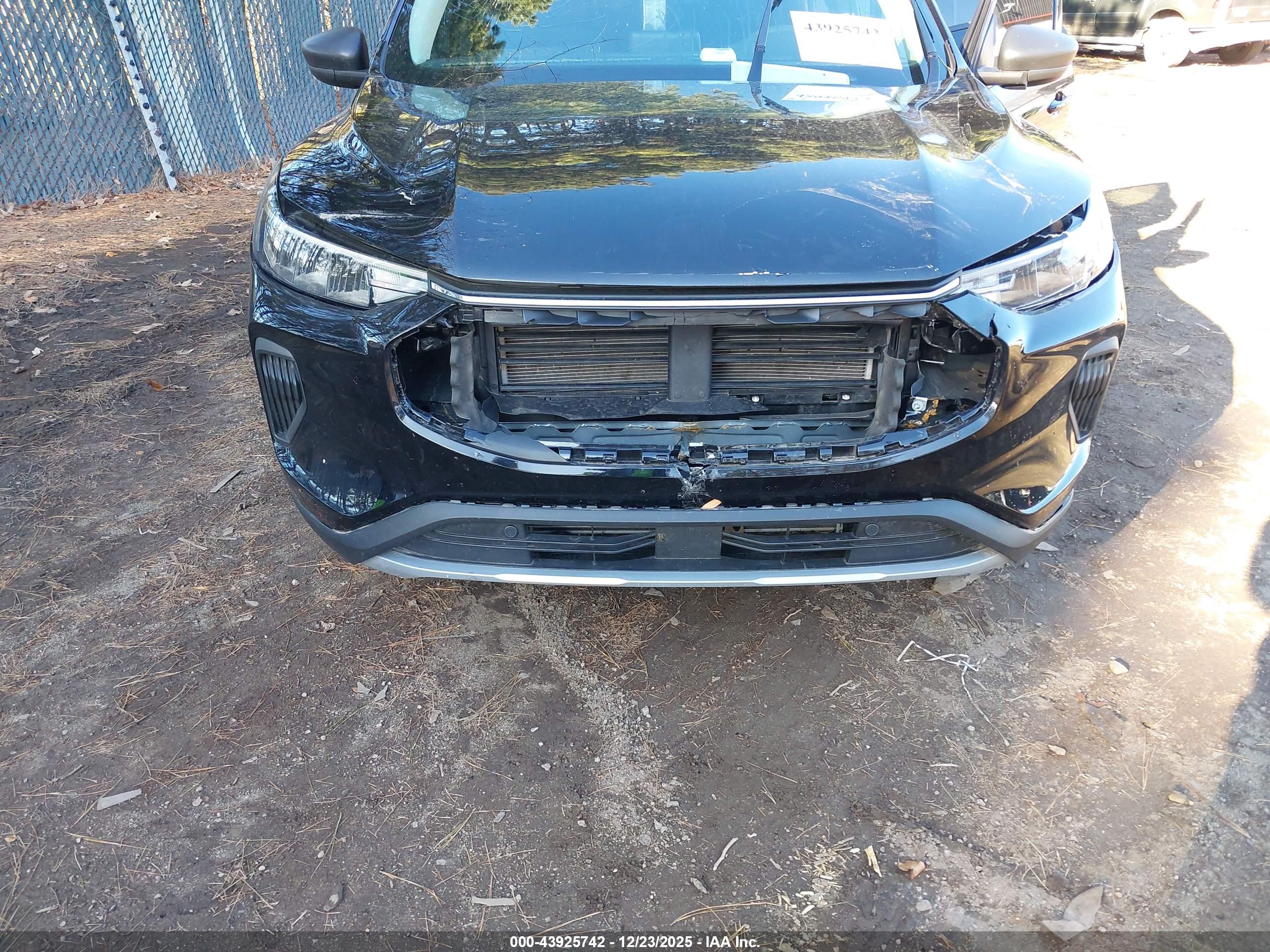FORD ESCAPE image 6