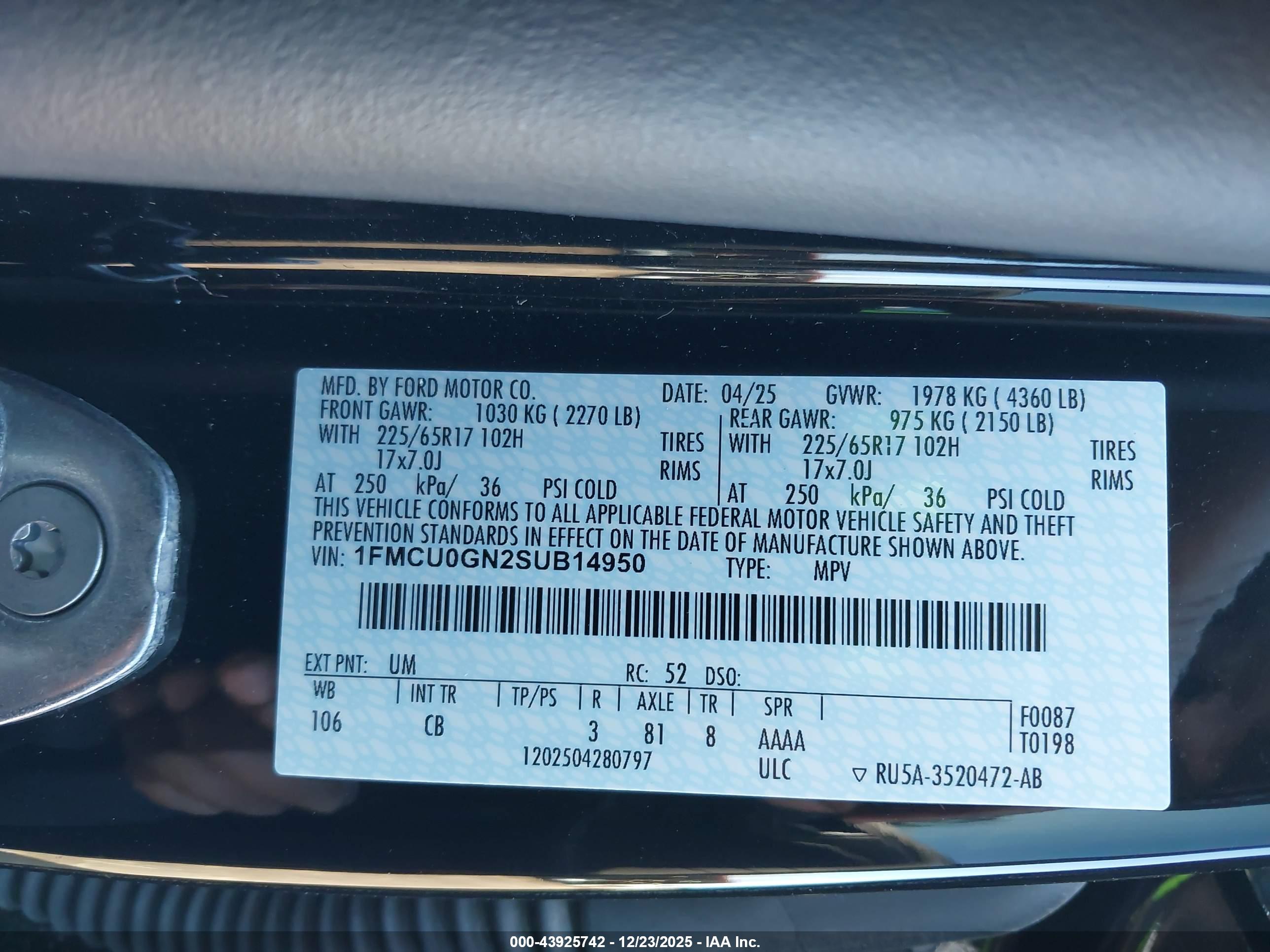 FORD ESCAPE image 9