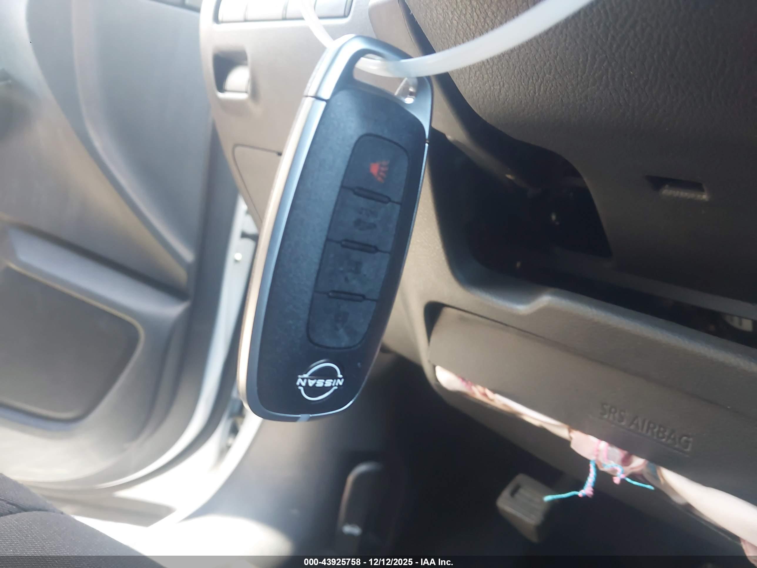 NISSAN SENTRA image 11