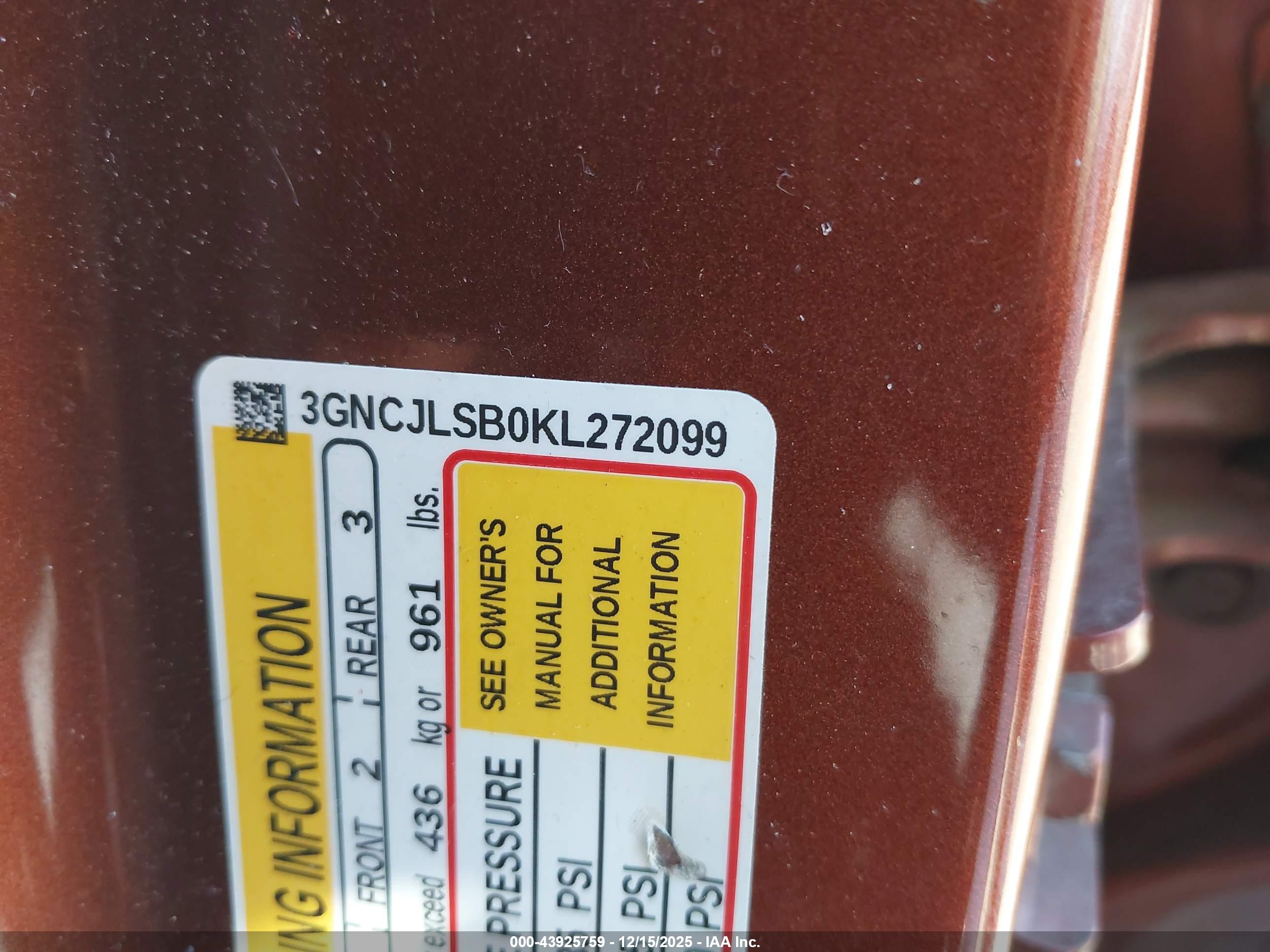 CHEVROLET TRAX image 9