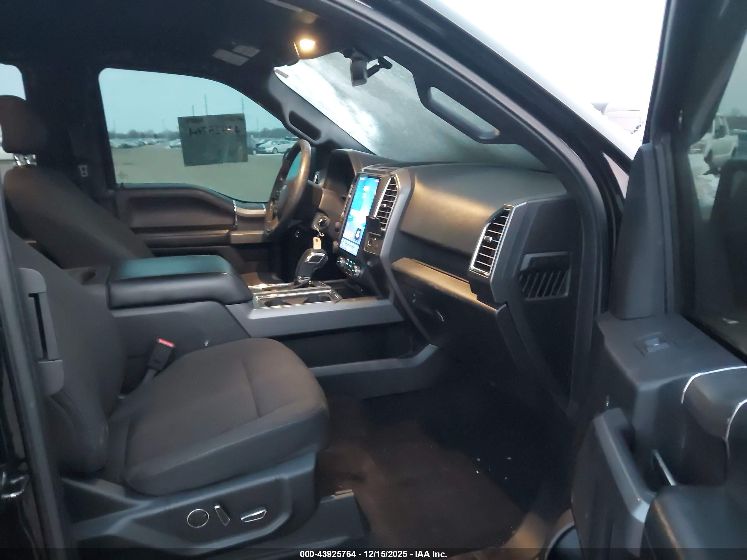 FORD F-150 image 5