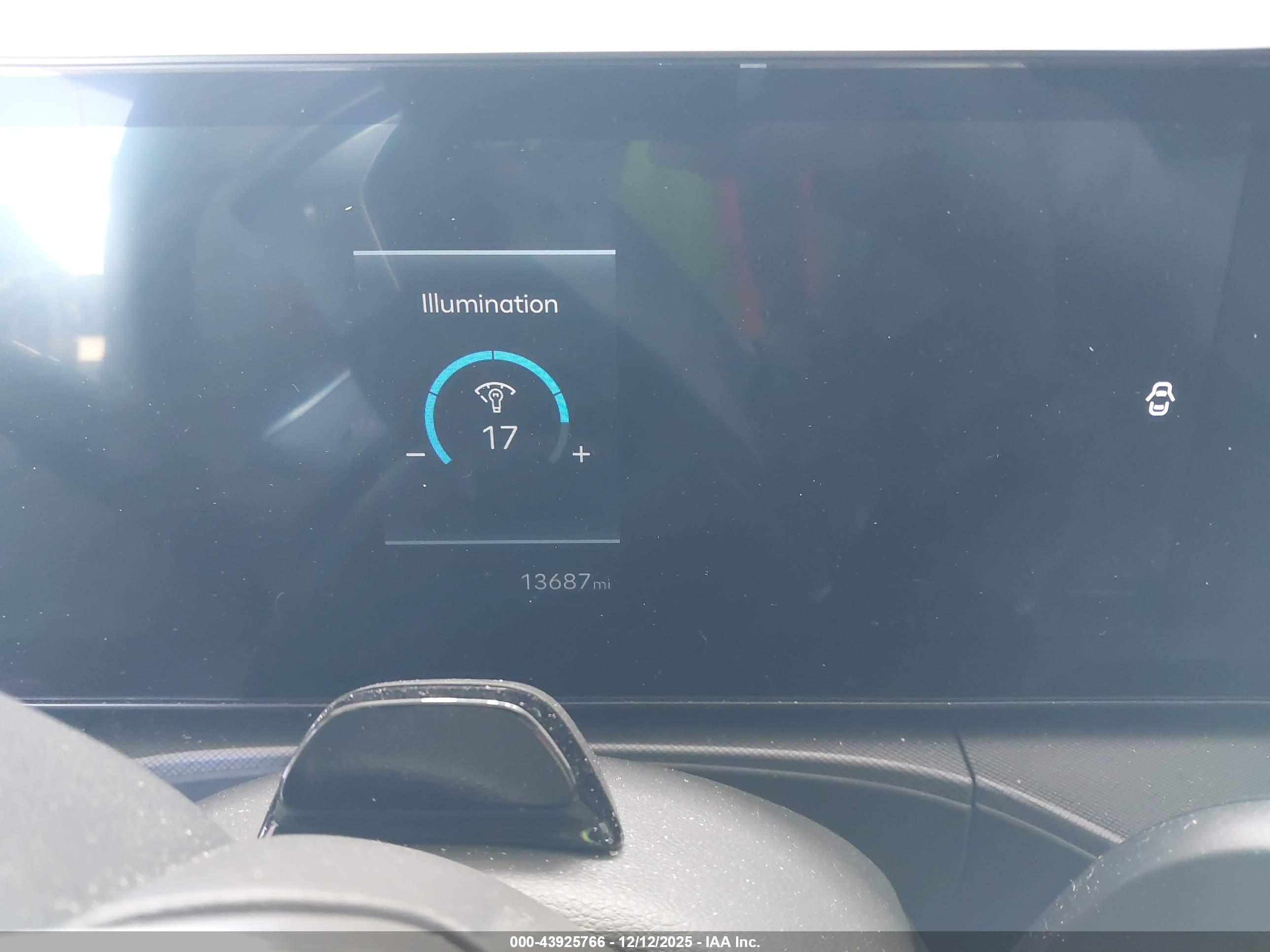 HYUNDAI SANTA image 7