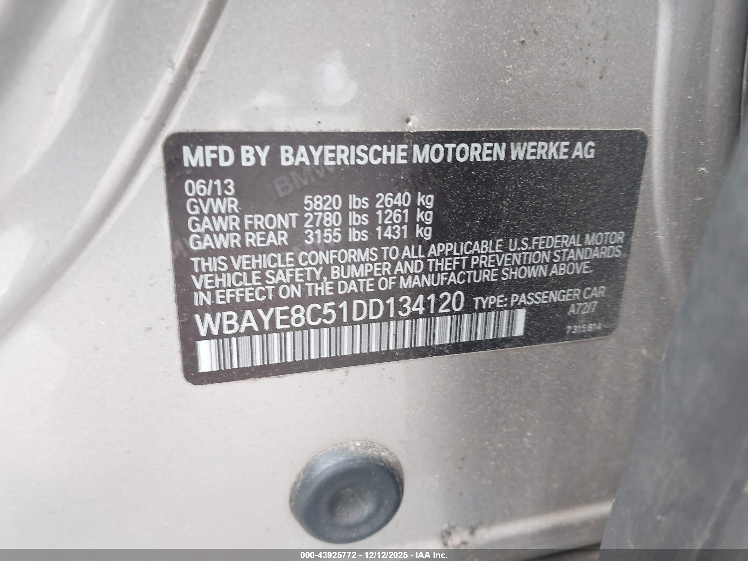 BMW 750LI image 9