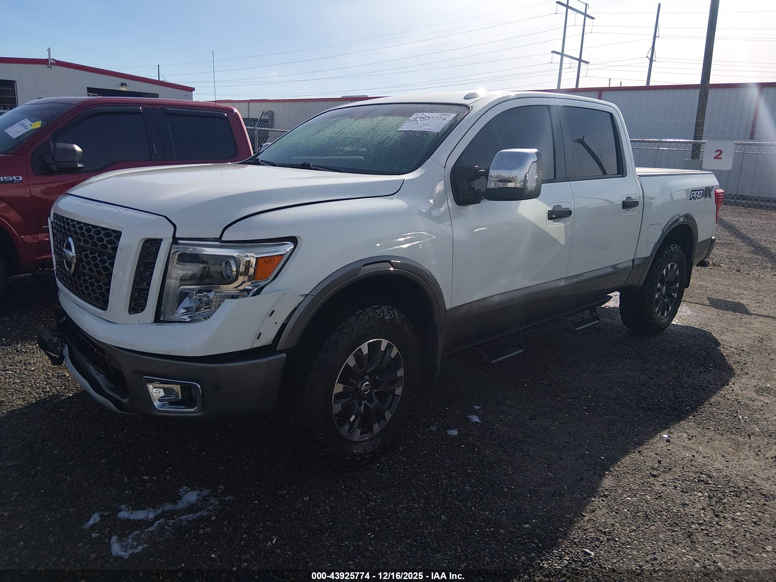 NISSAN TITAN image 2