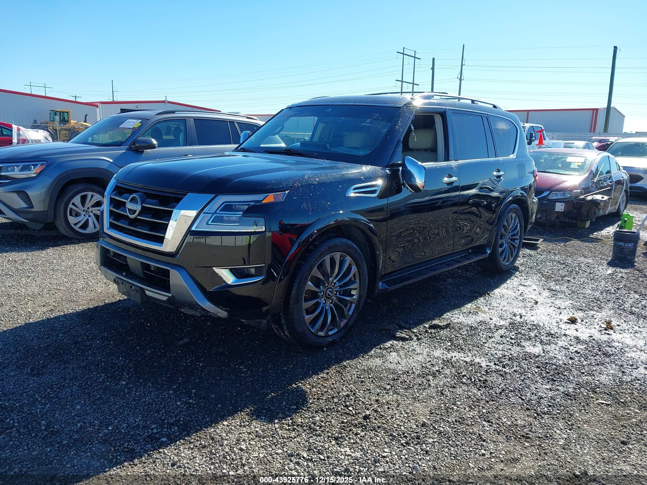 NISSAN ARMADA image 2