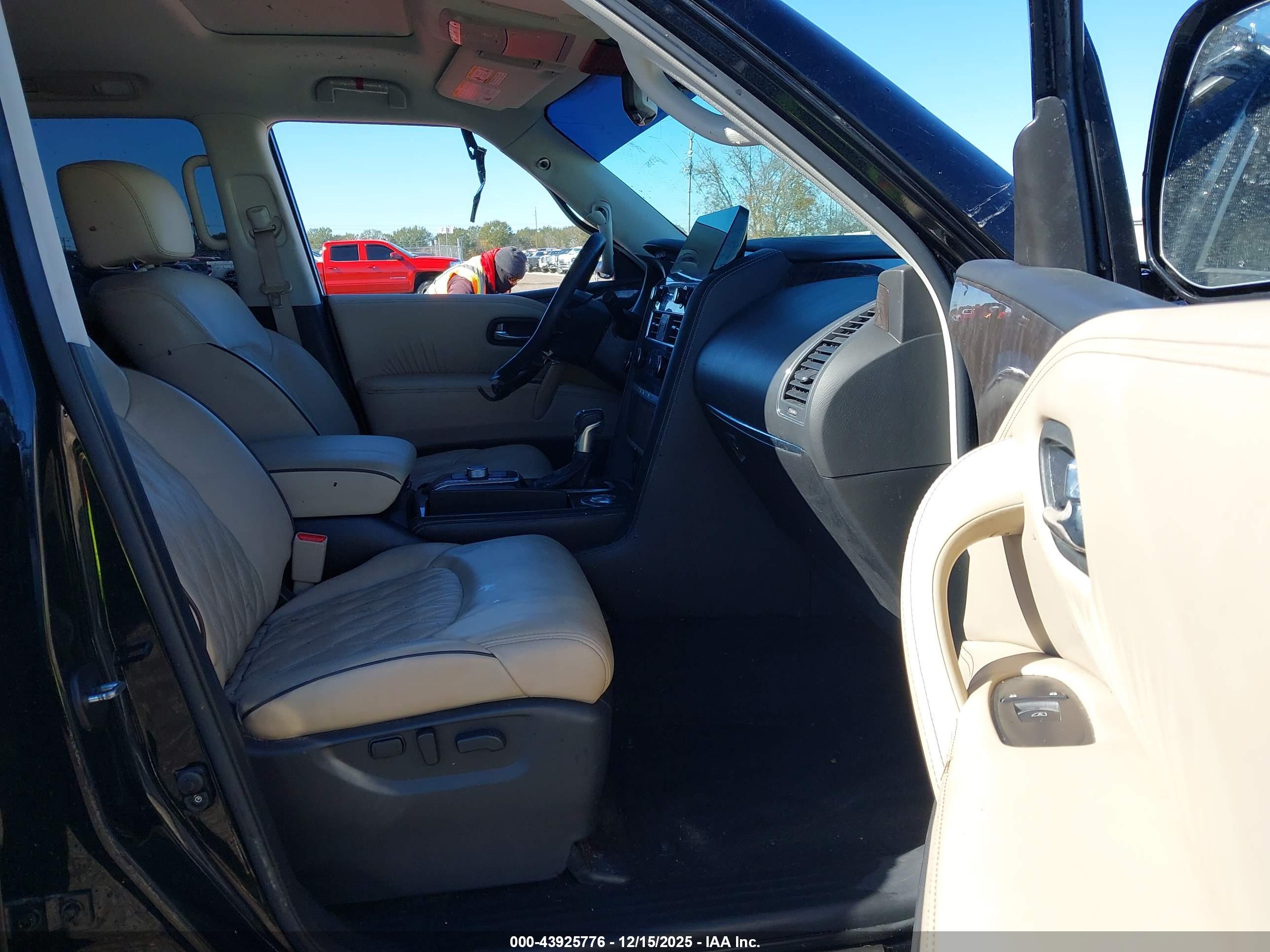 NISSAN ARMADA image 5